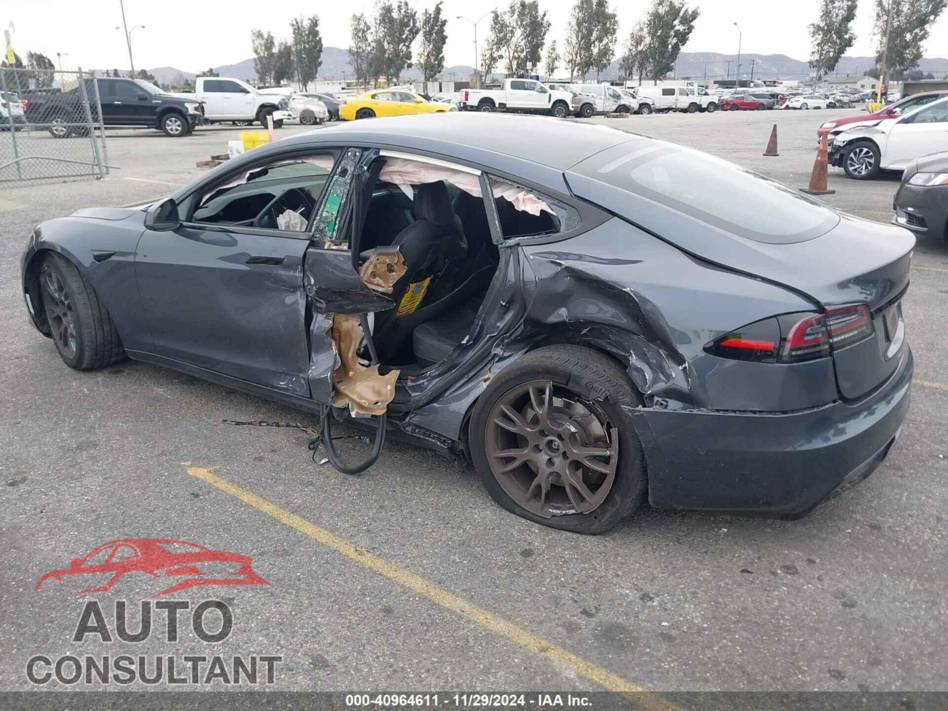 TESLA MODEL S 2022 - 5YJSA1E5XNF493422
