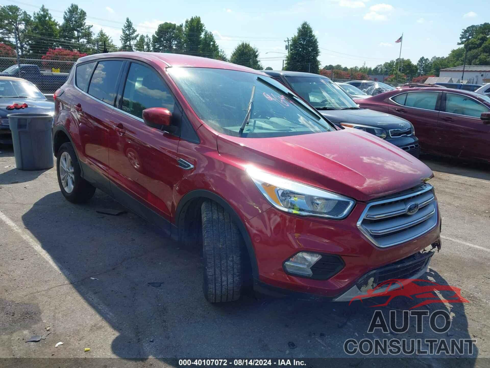 FORD ESCAPE 2019 - 1FMCU0GD5KUA29642