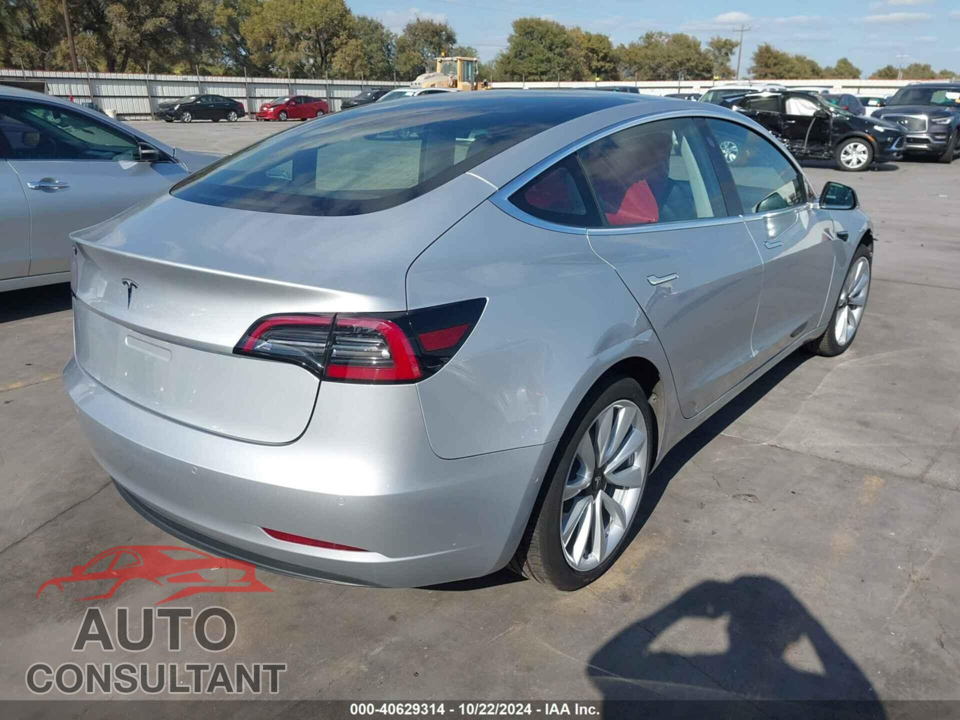 TESLA MODEL 3 2018 - 5YJ3E1EA2JF031114