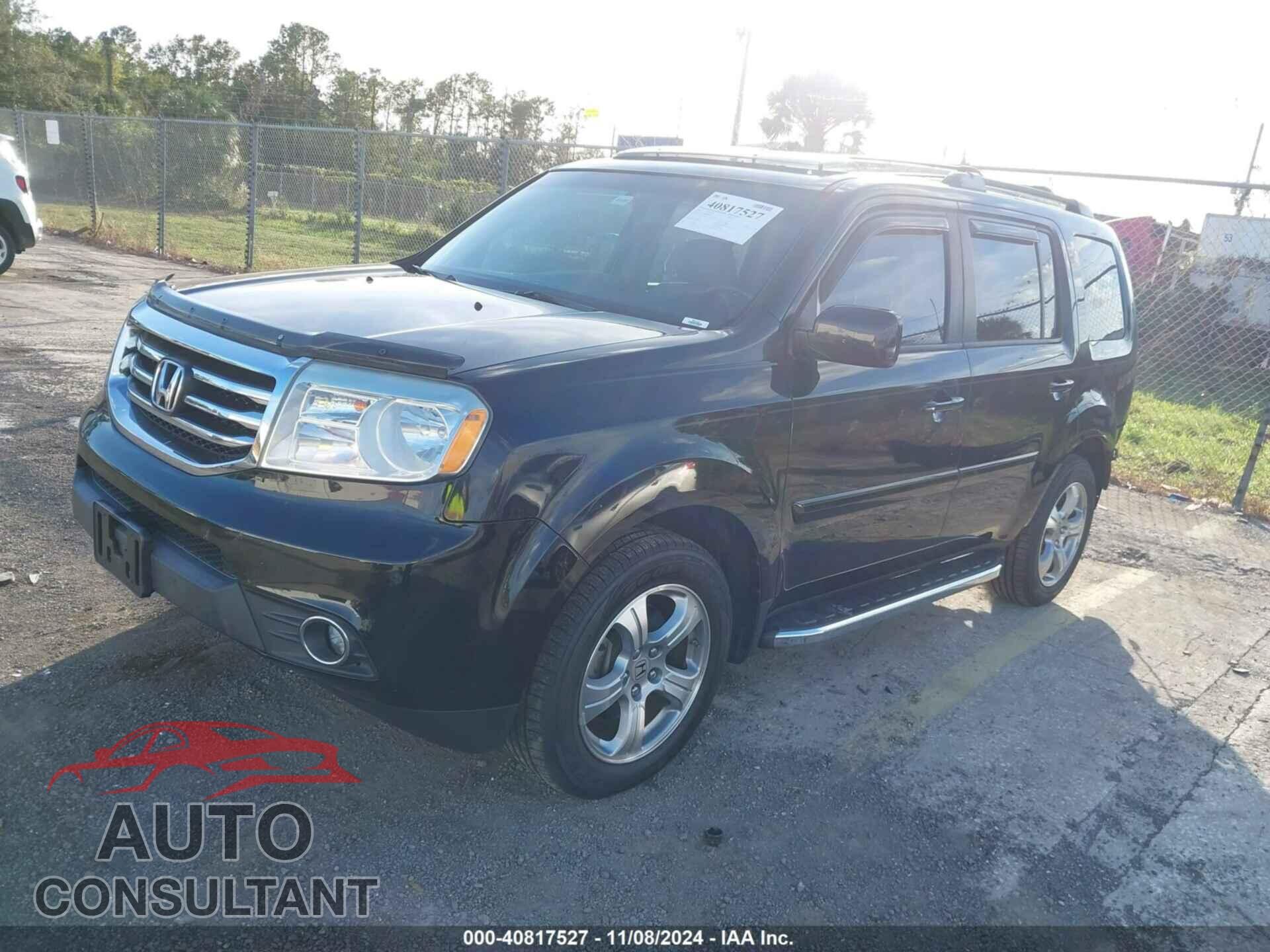 HONDA PILOT 2013 - 5FNYF3H50DB044252
