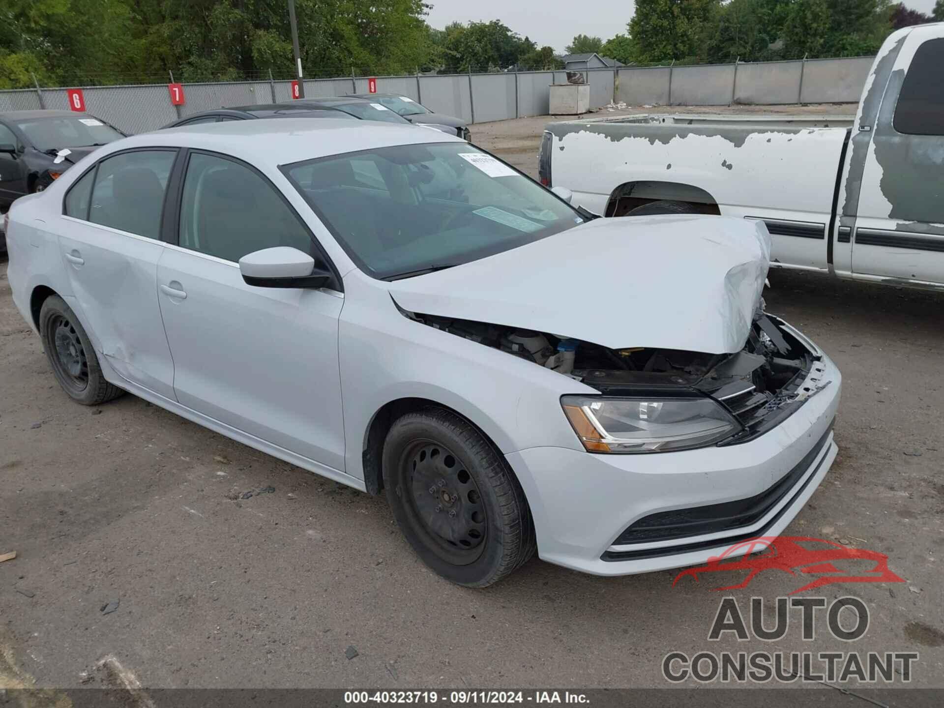 VOLKSWAGEN JETTA 2017 - 3VW2B7AJ7HM274501