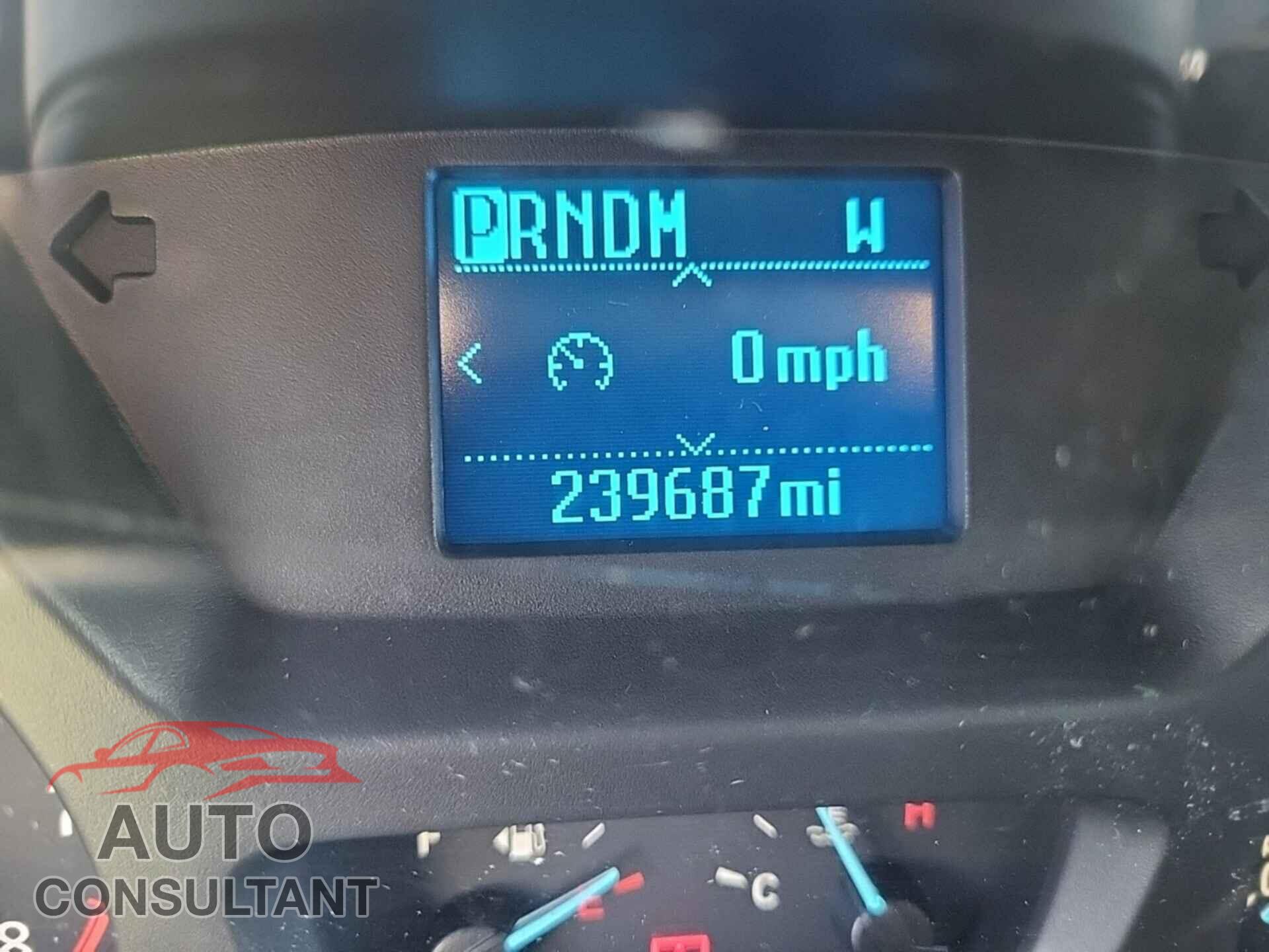 FORD TRANSIT 2017 - 1FTYE1YM4HKB28131