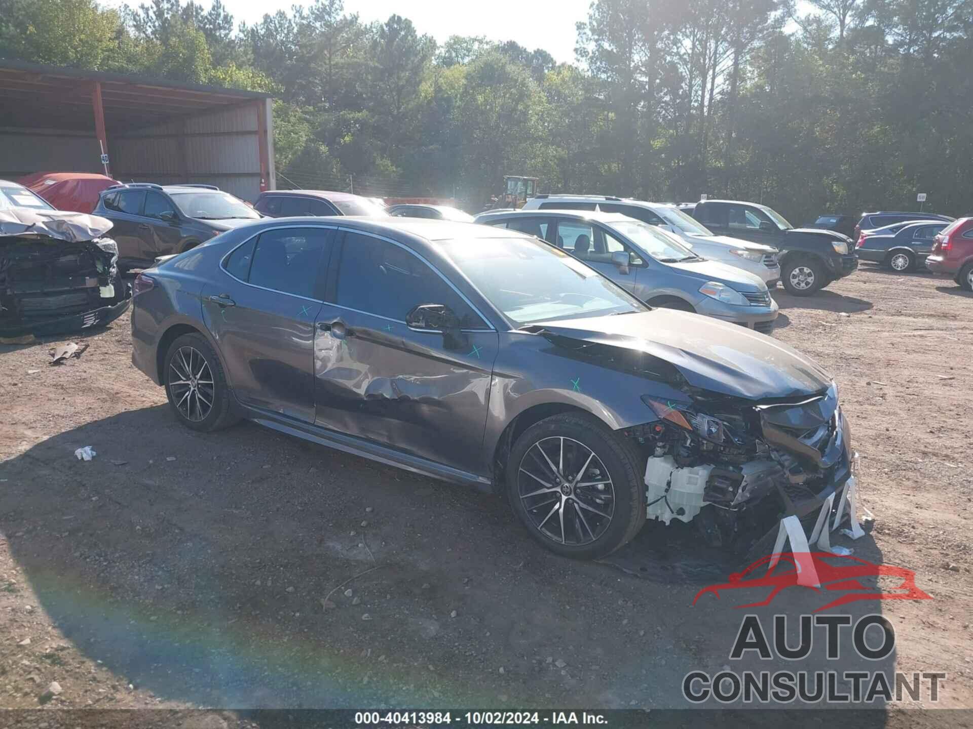 TOYOTA CAMRY 2024 - 4T1G11AKXRU885259