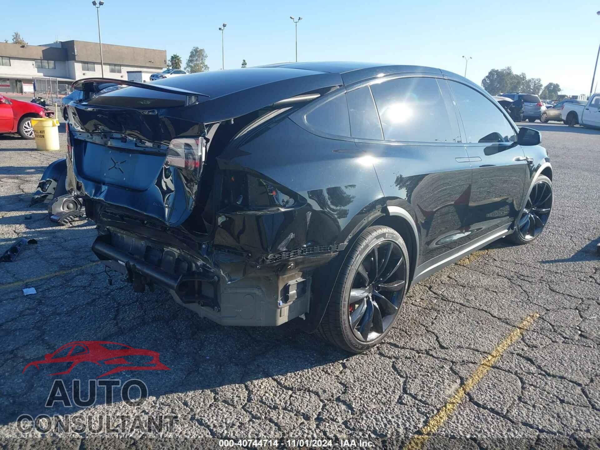 TESLA MODEL X 2020 - 5YJXCDE26LF239727