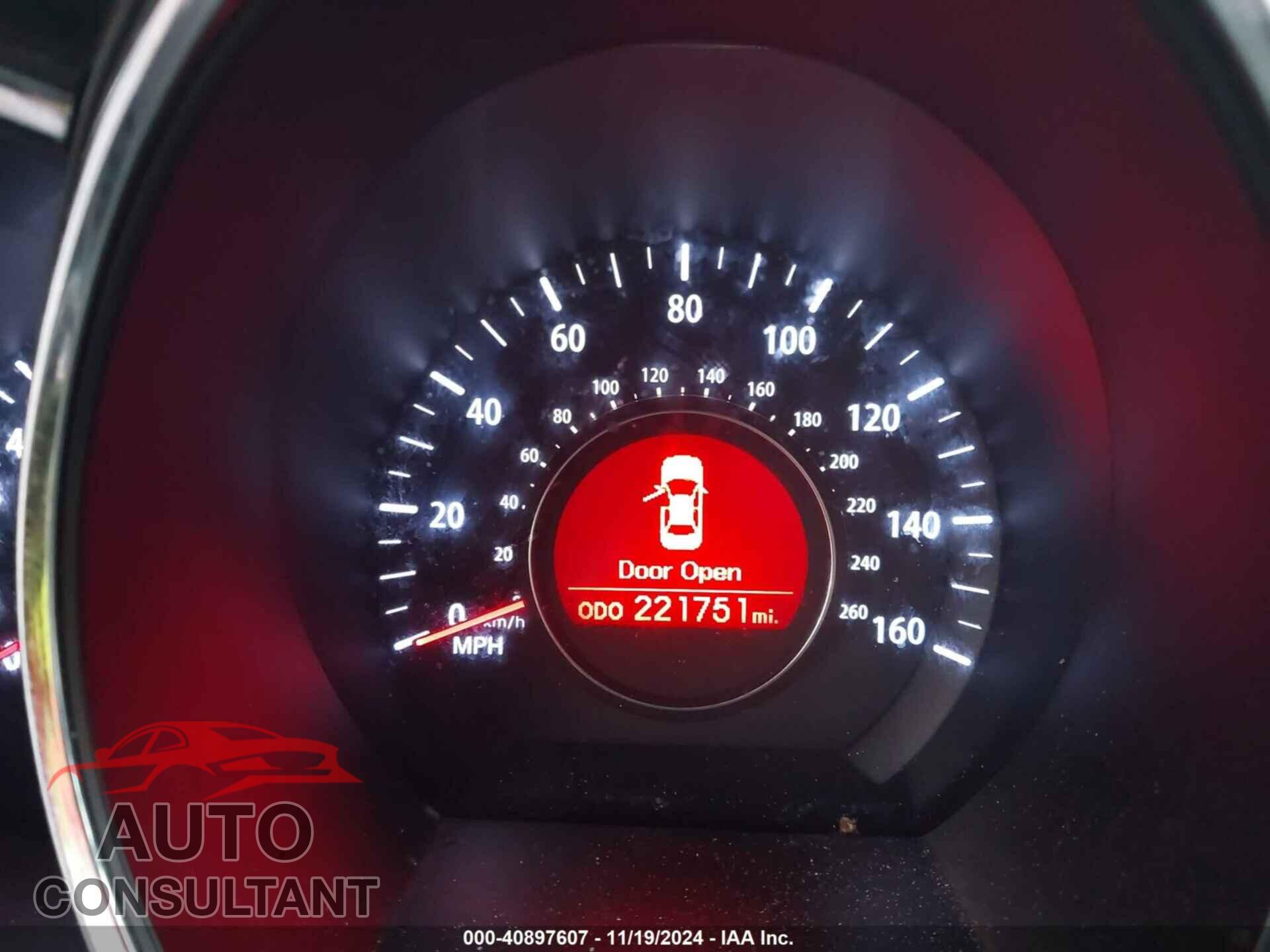 KIA OPTIMA 2011 - KNAGM4A79B5142551