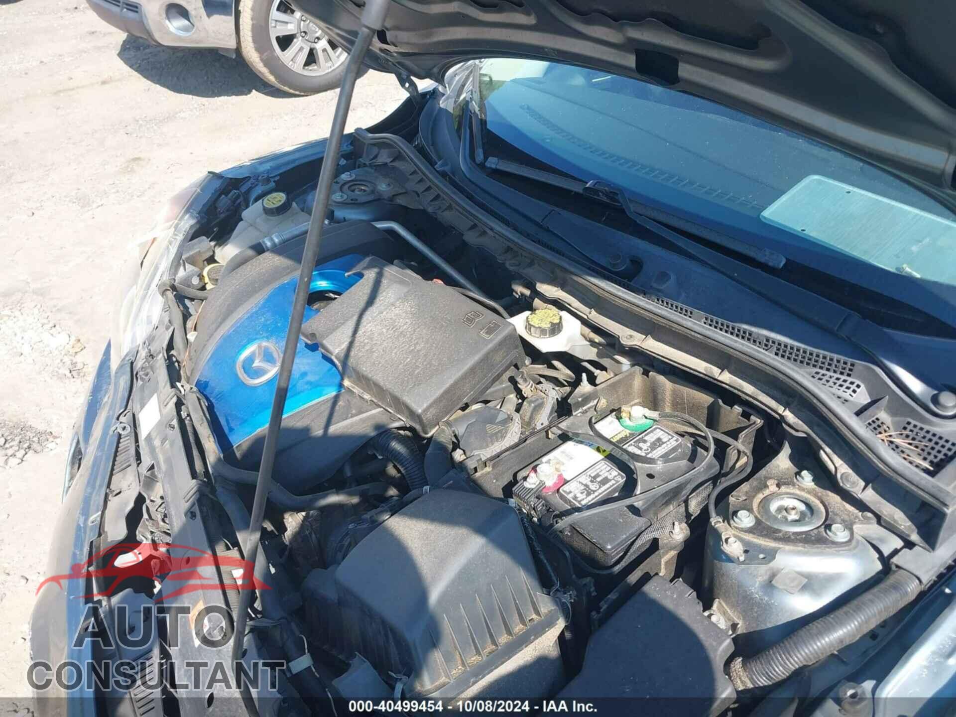 MAZDA MAZDA3 2012 - JM1BL1L83C1642038