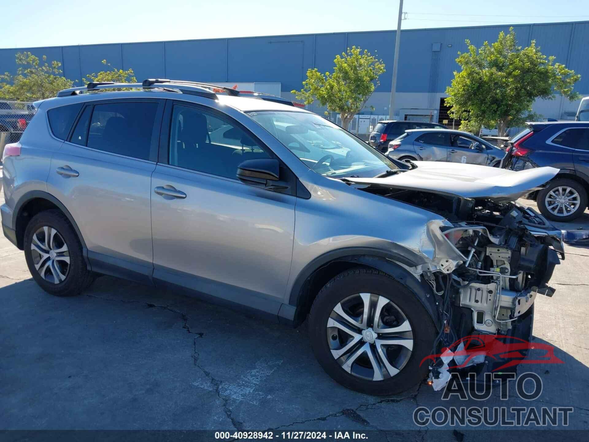 TOYOTA RAV4 2017 - 2T3ZFREV1HW346256