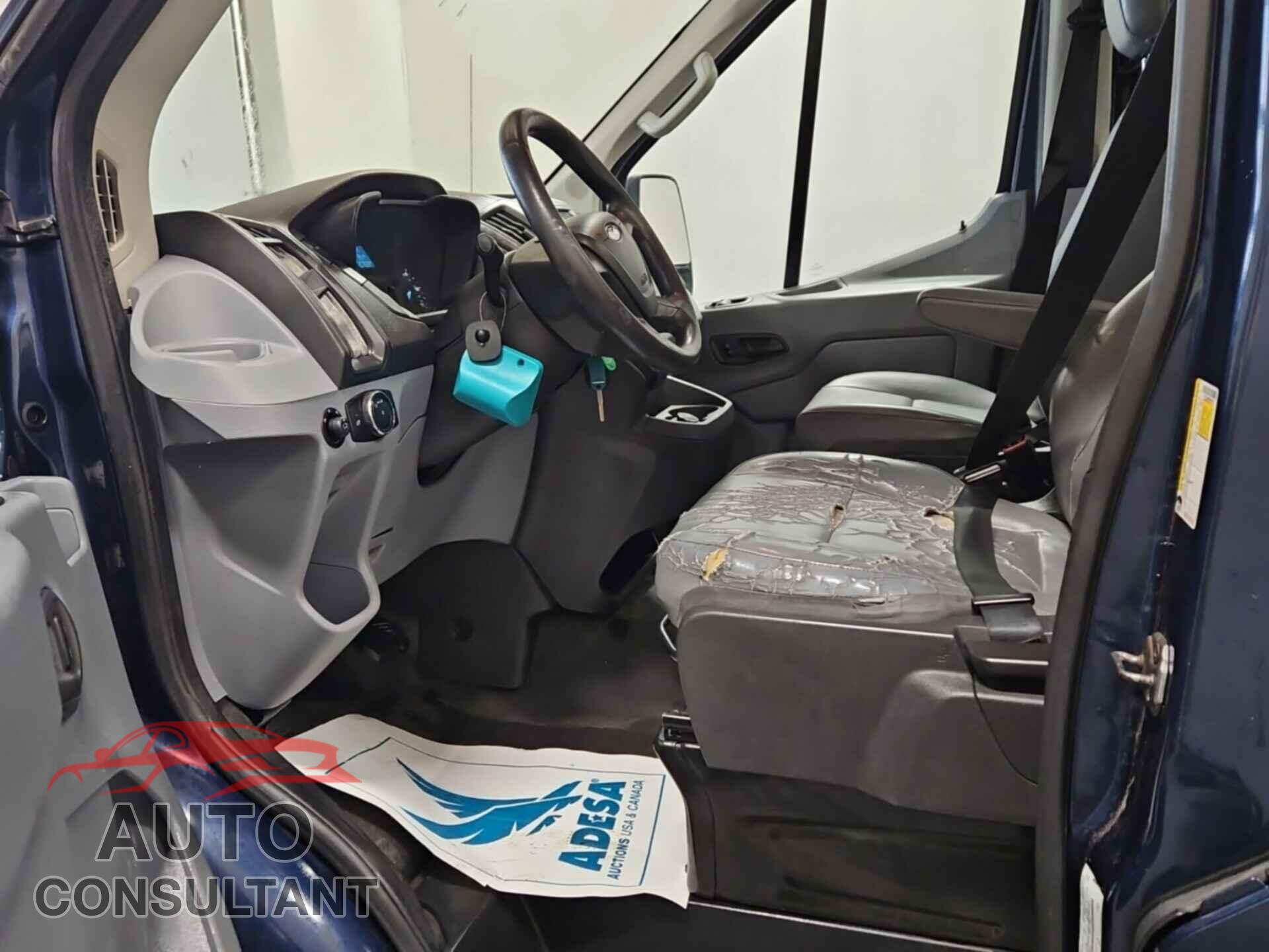 FORD TRANSIT-150 2017 - 1FTYE2CM8HKA38493