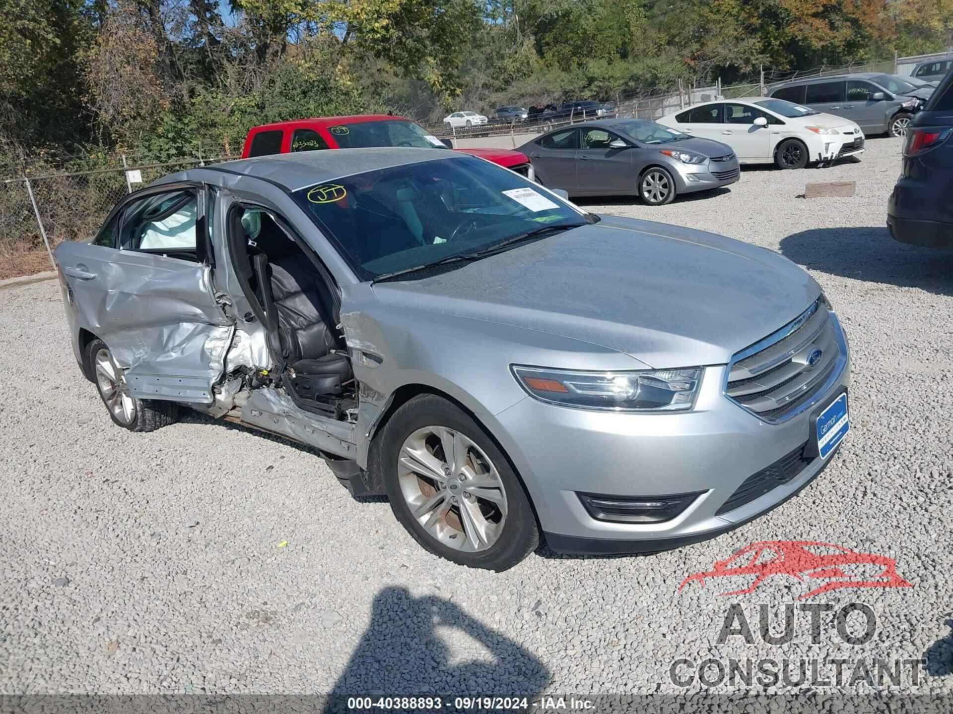 FORD TAURUS 2015 - 1FAHP2E88FG179712