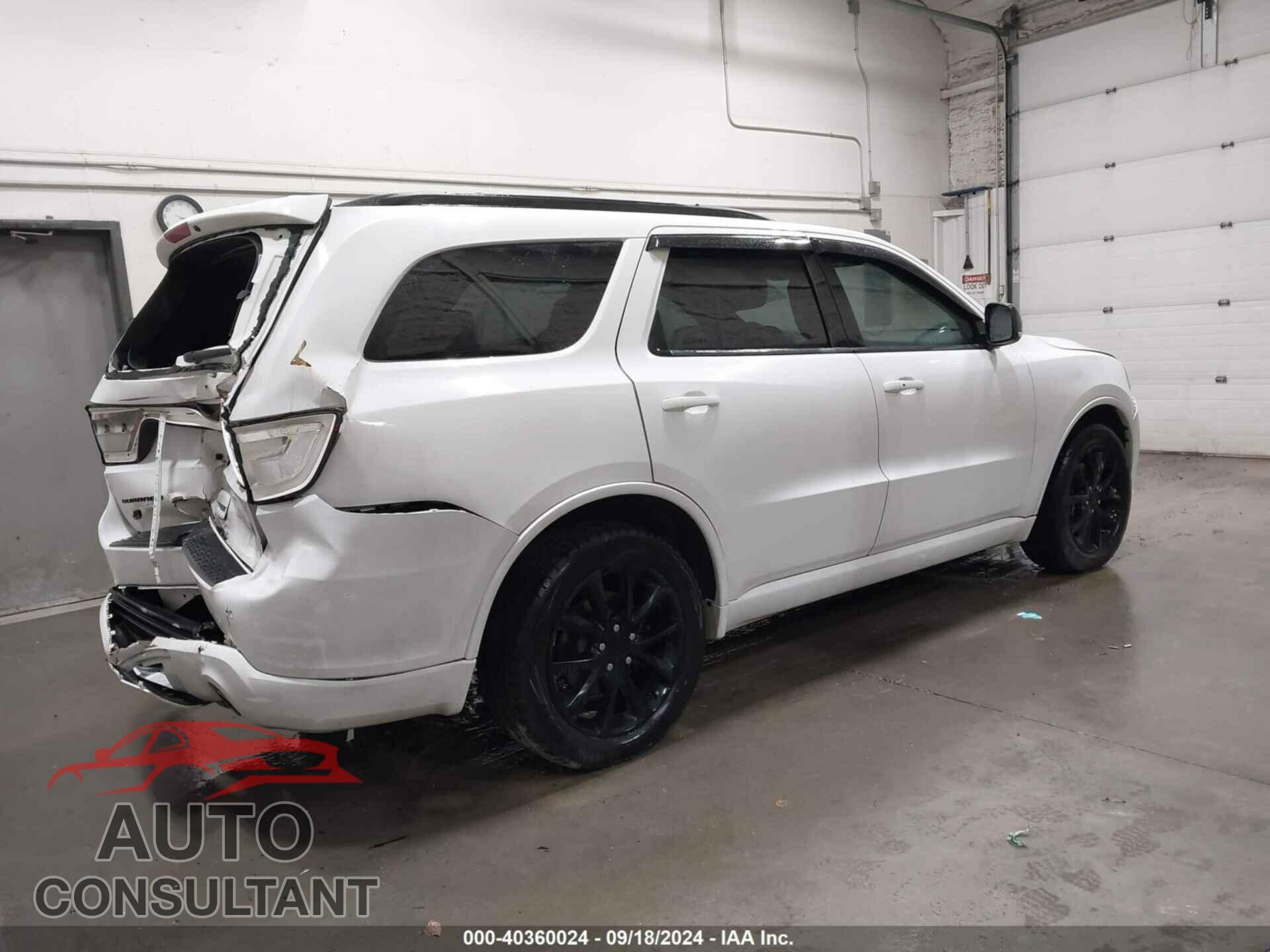DODGE DURANGO 2018 - 1C4SDJCT8JC202030