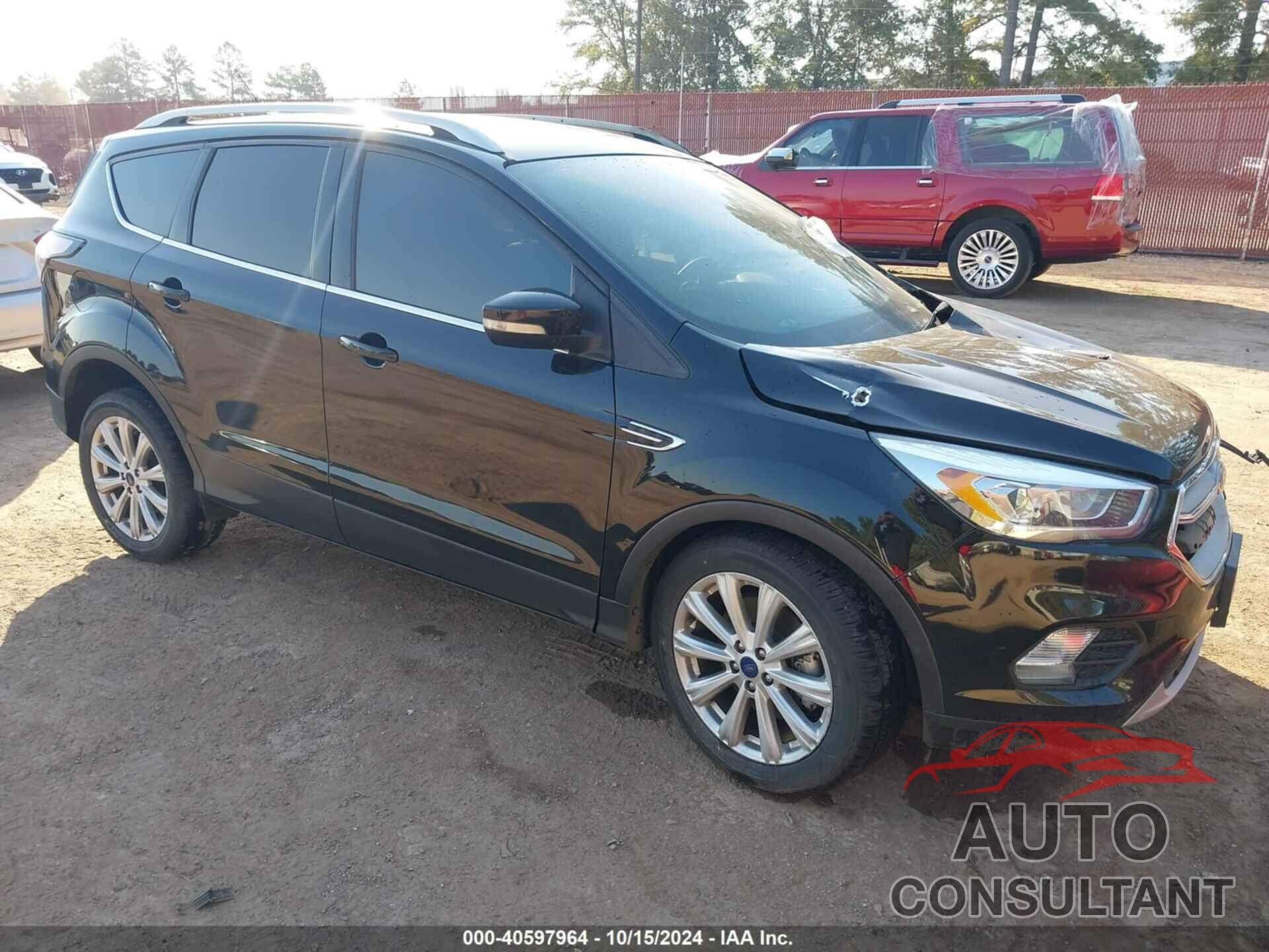 FORD ESCAPE 2017 - 1FMCU0J9XHUF07275