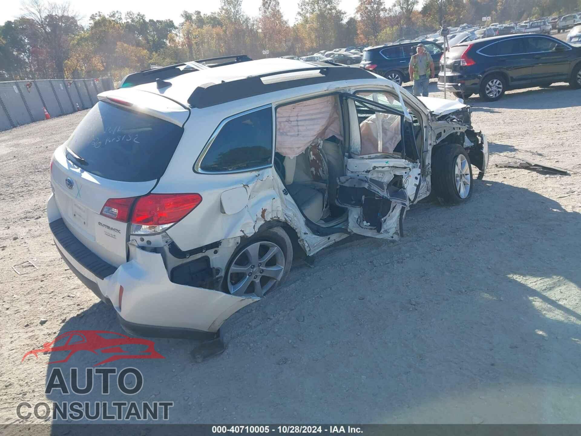 SUBARU OUTBACK 2014 - 4S4BRBLC9E3309984