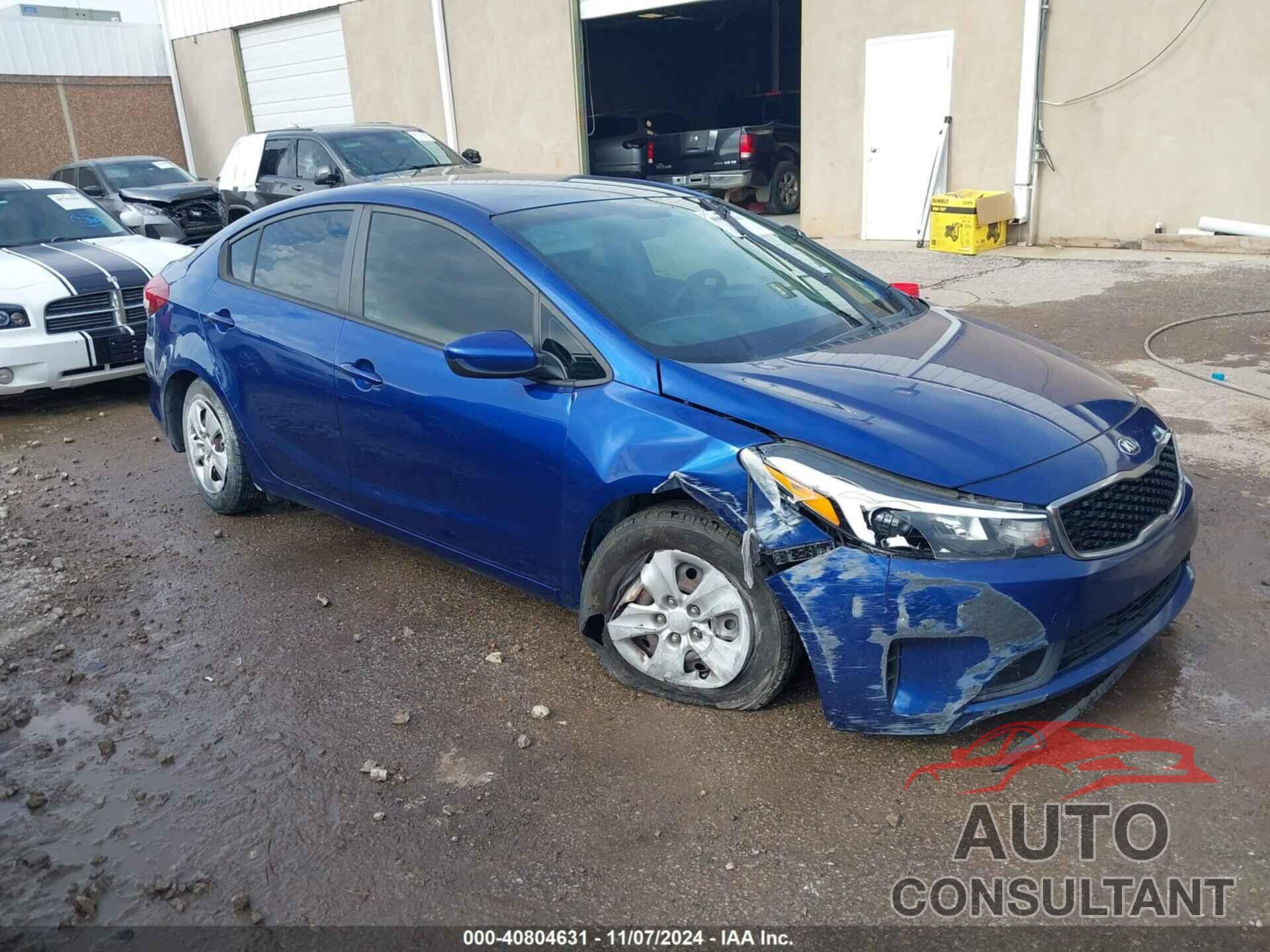 KIA FORTE 2018 - 3KPFK4A72JE236407