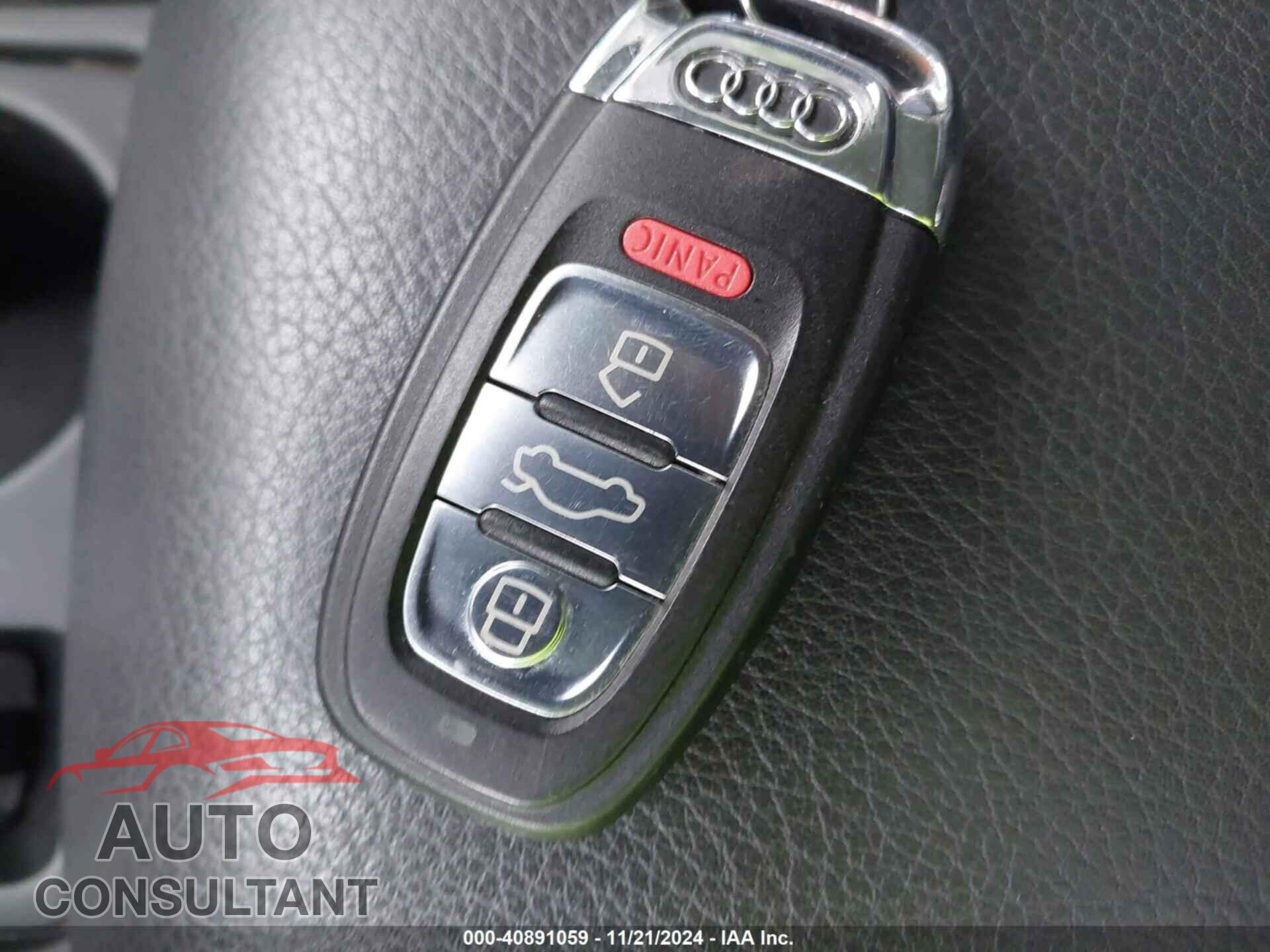 AUDI A4 2013 - WAUFFAFL8DN007798