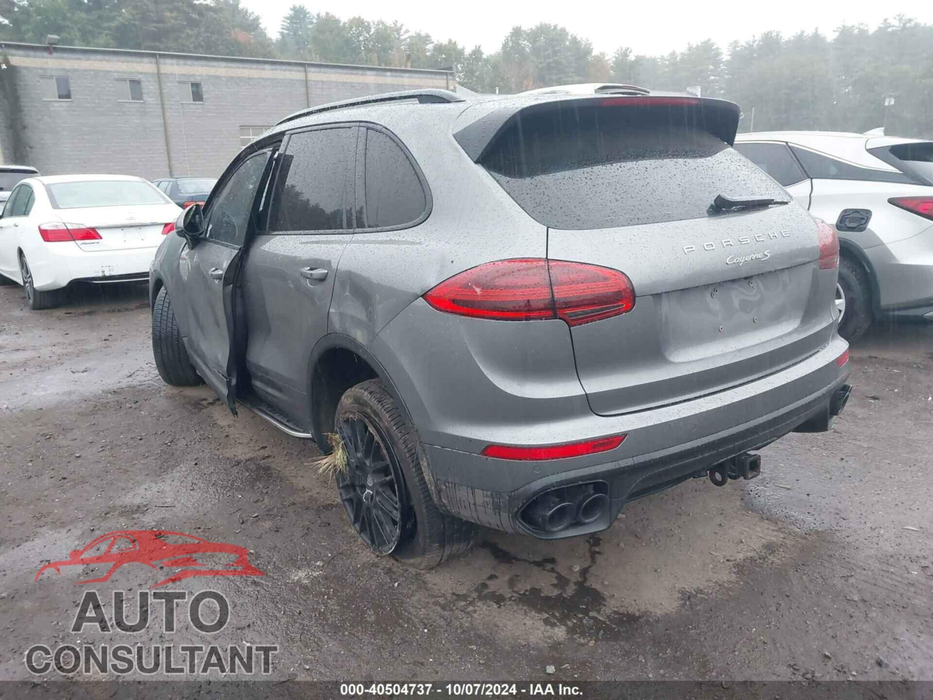 PORSCHE CAYENNE 2017 - WP1AB2A29HLA51371