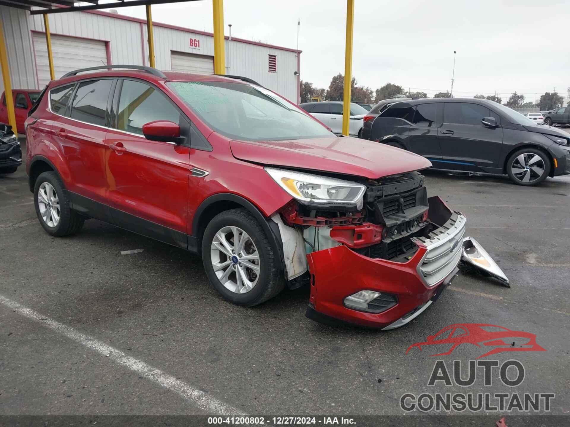 FORD ESCAPE 2017 - 1FMCU9G91HUF08908