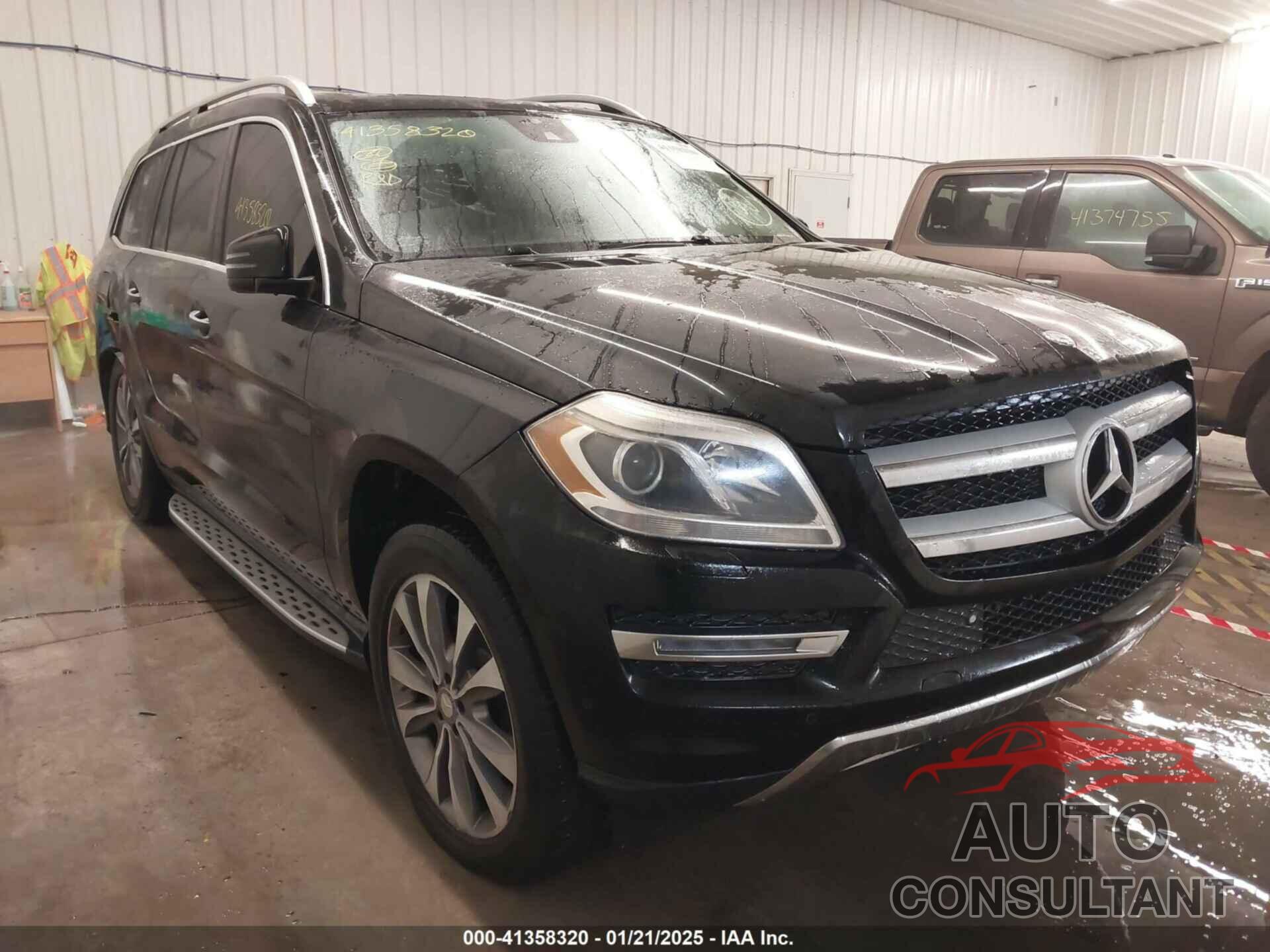 MERCEDES-BENZ GL 450 2015 - 4JGDF6EE4FA539128