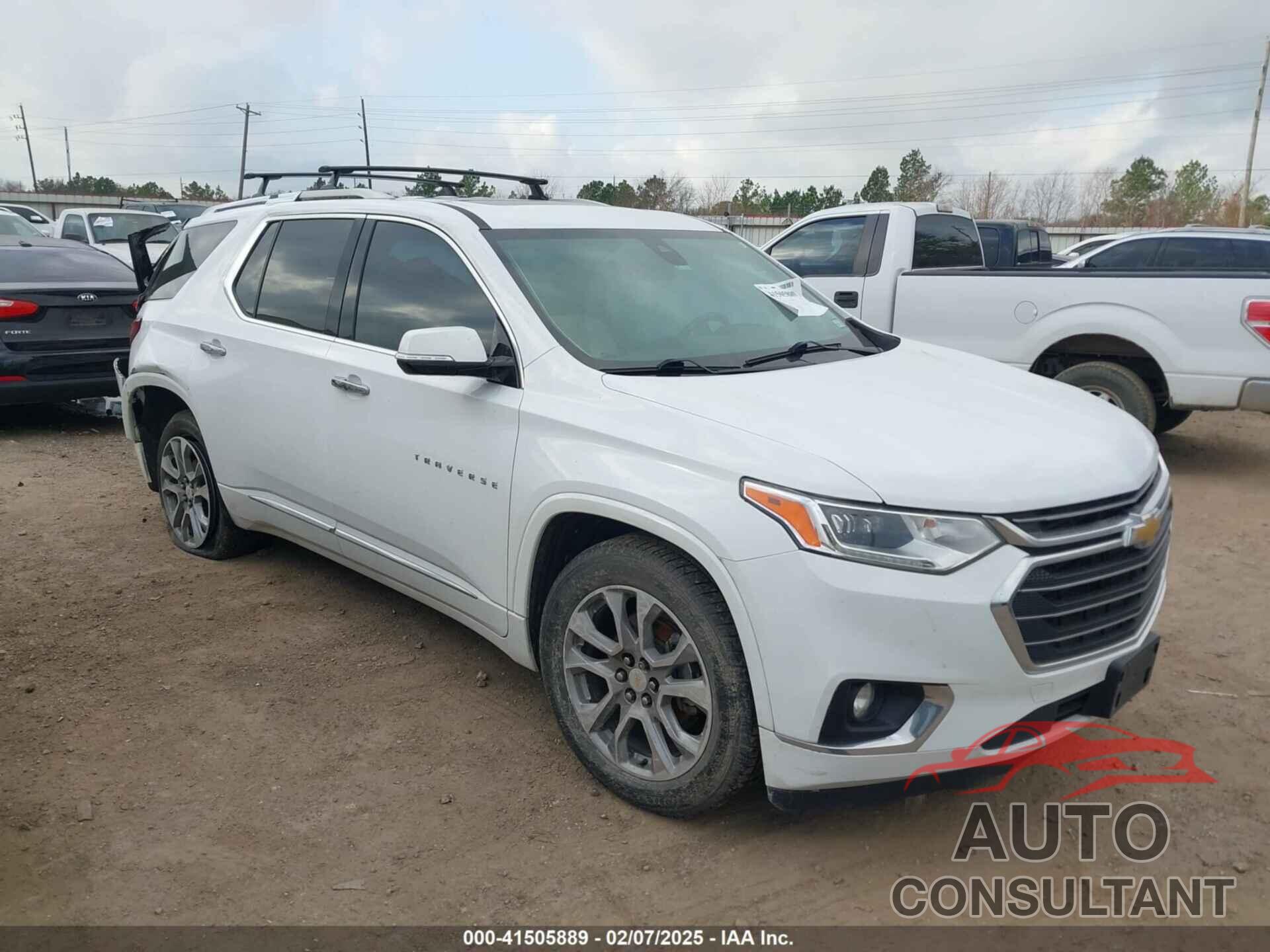 CHEVROLET TRAVERSE 2018 - 1GNERKKW0JJ229550