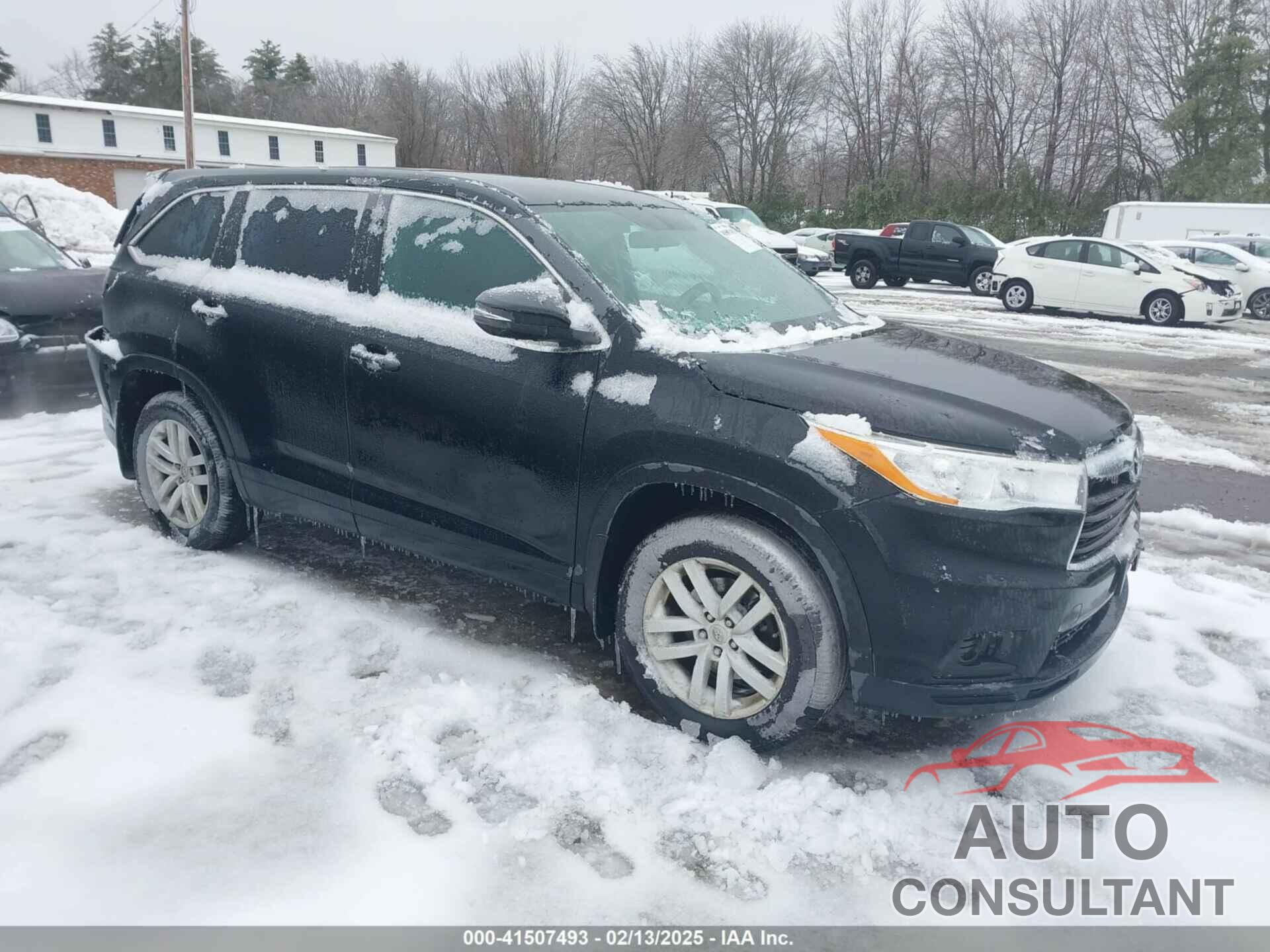 TOYOTA HIGHLANDER 2015 - 5TDBKRFH7FS147930