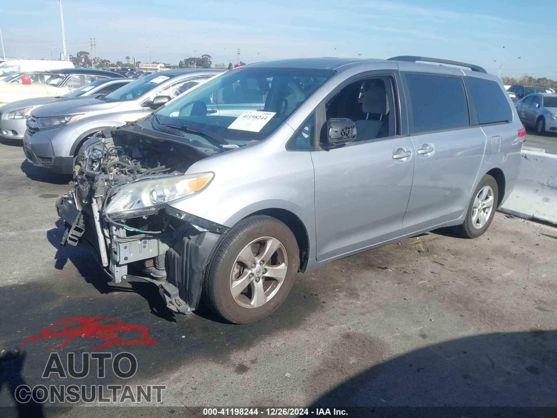 TOYOTA SIENNA 2013 - 5TDKK3DC8DS348334