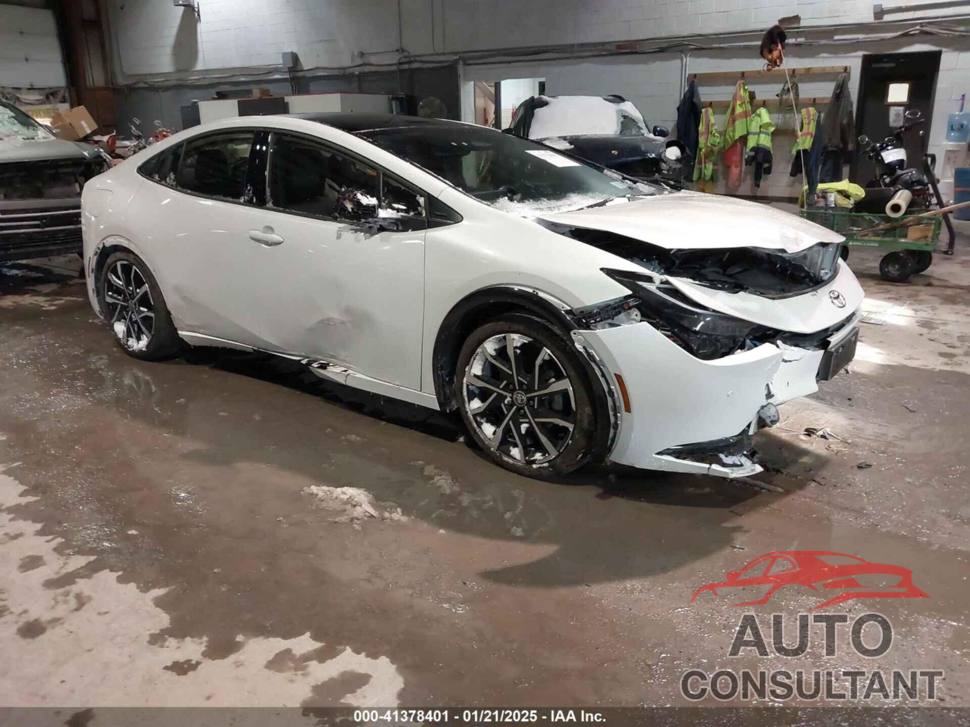 TOYOTA PRIUS PRIME 2023 - JTDACACU3P3001782