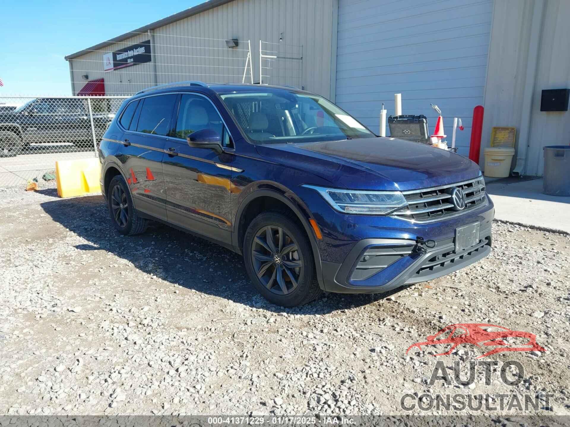 VOLKSWAGEN TIGUAN 2022 - 3VV2B7AX3NM162296