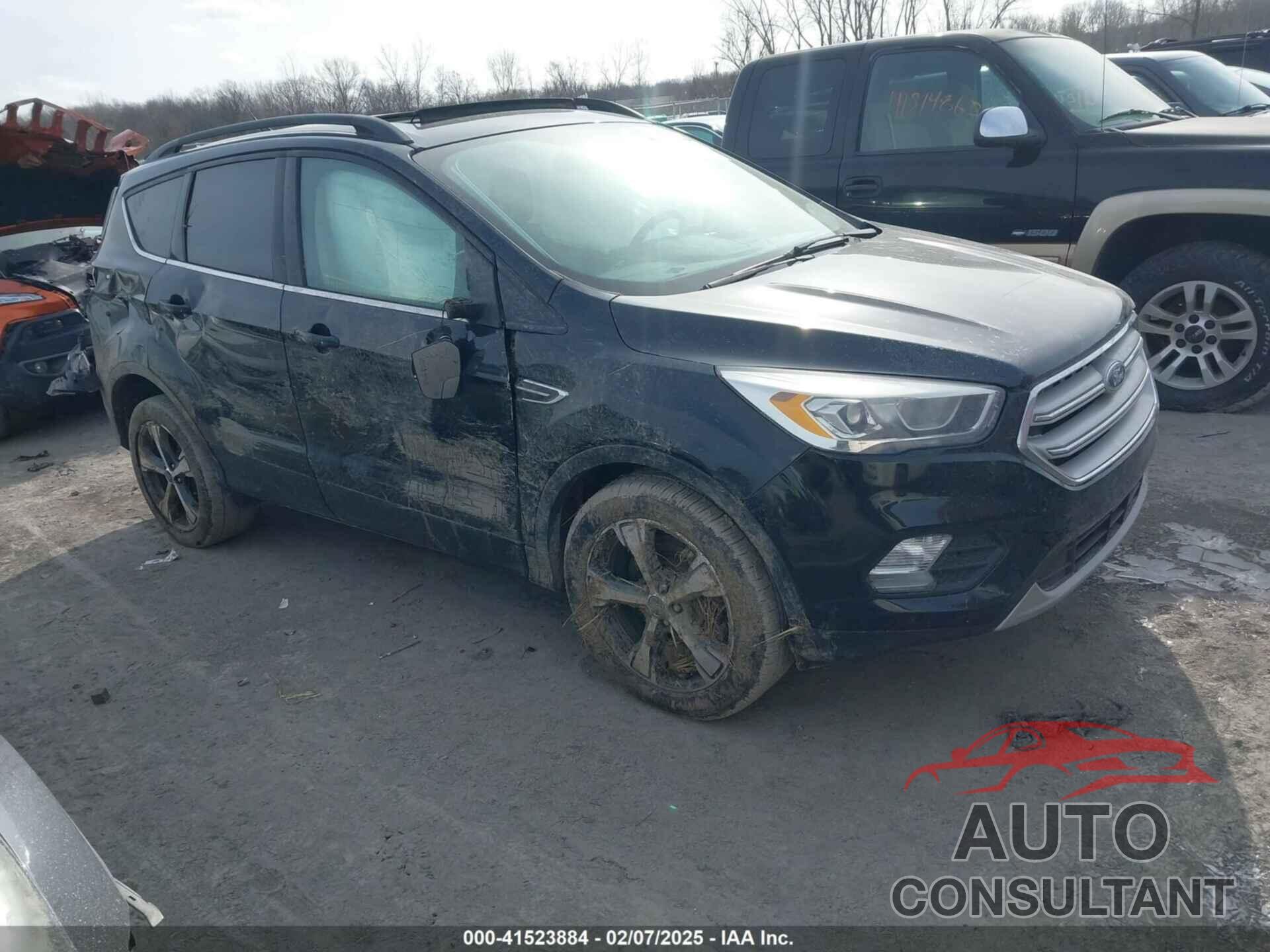 FORD ESCAPE 2018 - 1FMCU0HD7JUC29287