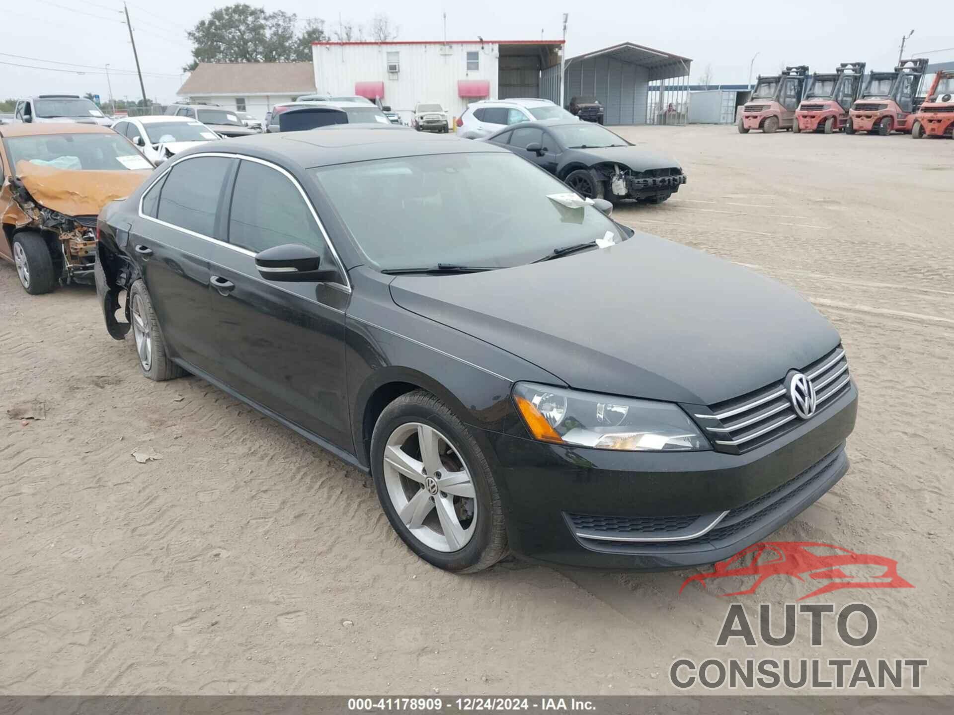 VOLKSWAGEN PASSAT 2013 - 1VWBP7A31DC136970