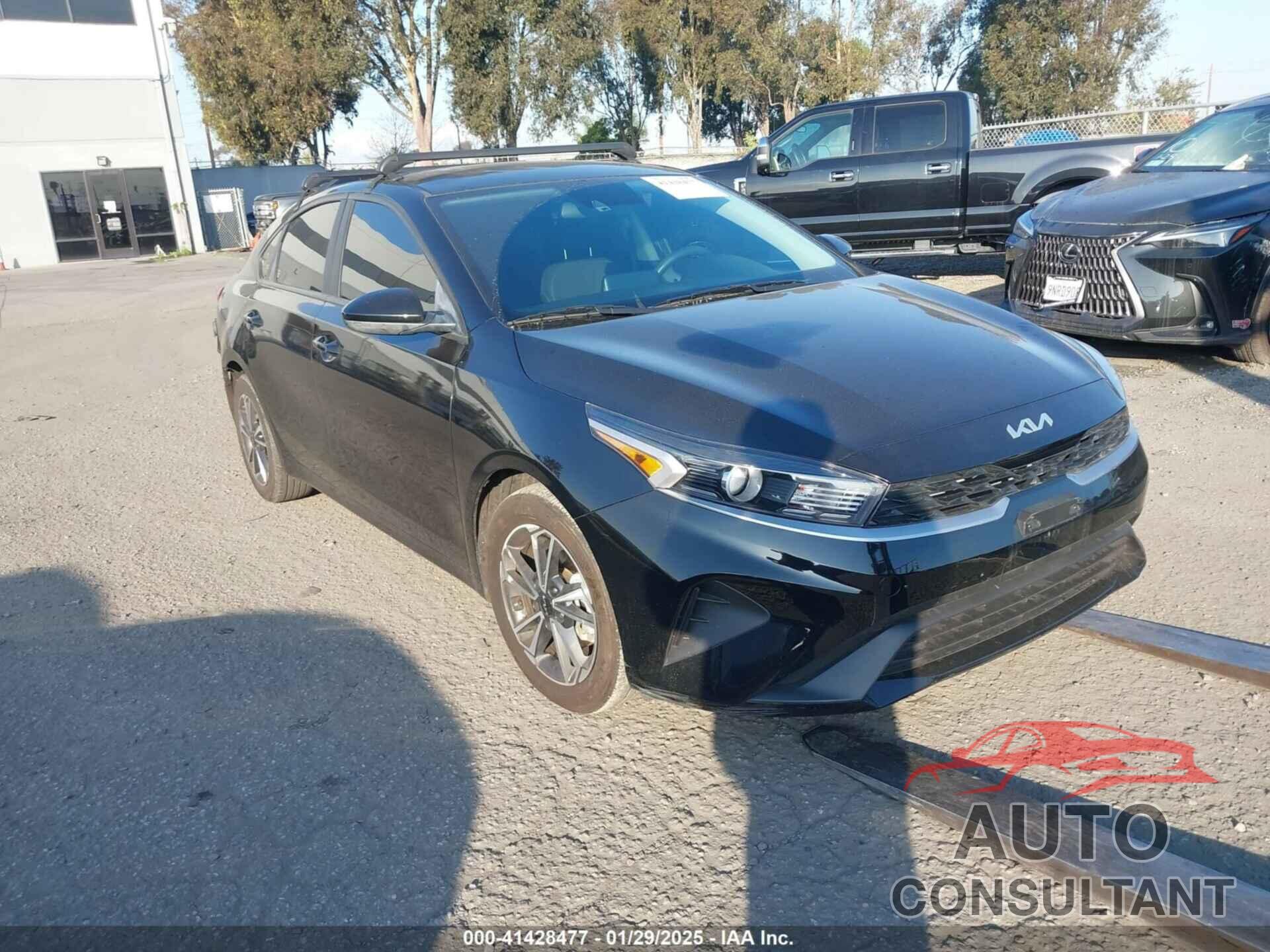 KIA FORTE 2023 - 3KPF24AD5PE687328