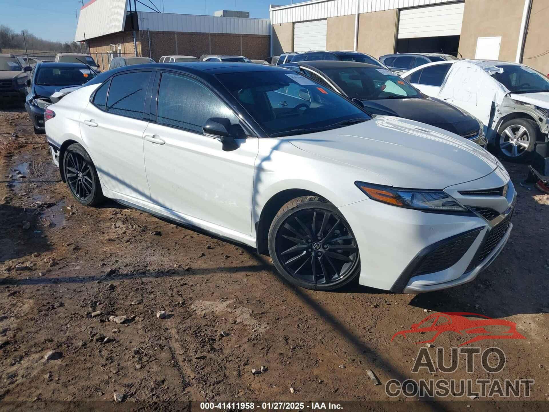 TOYOTA CAMRY 2023 - 4T1KZ1AK9PU075864