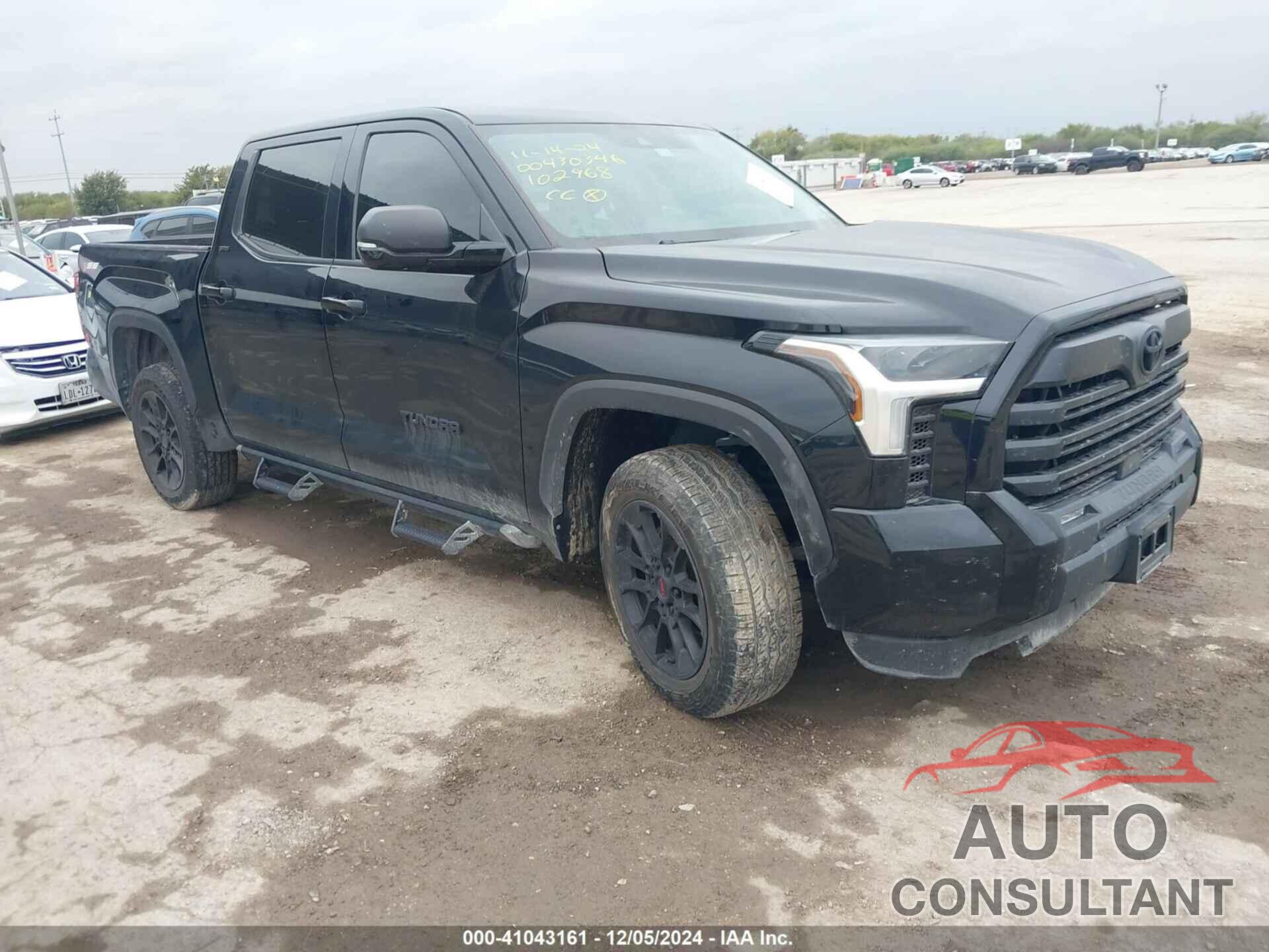 TOYOTA TUNDRA 2023 - 5TFLA5DB2PX102968