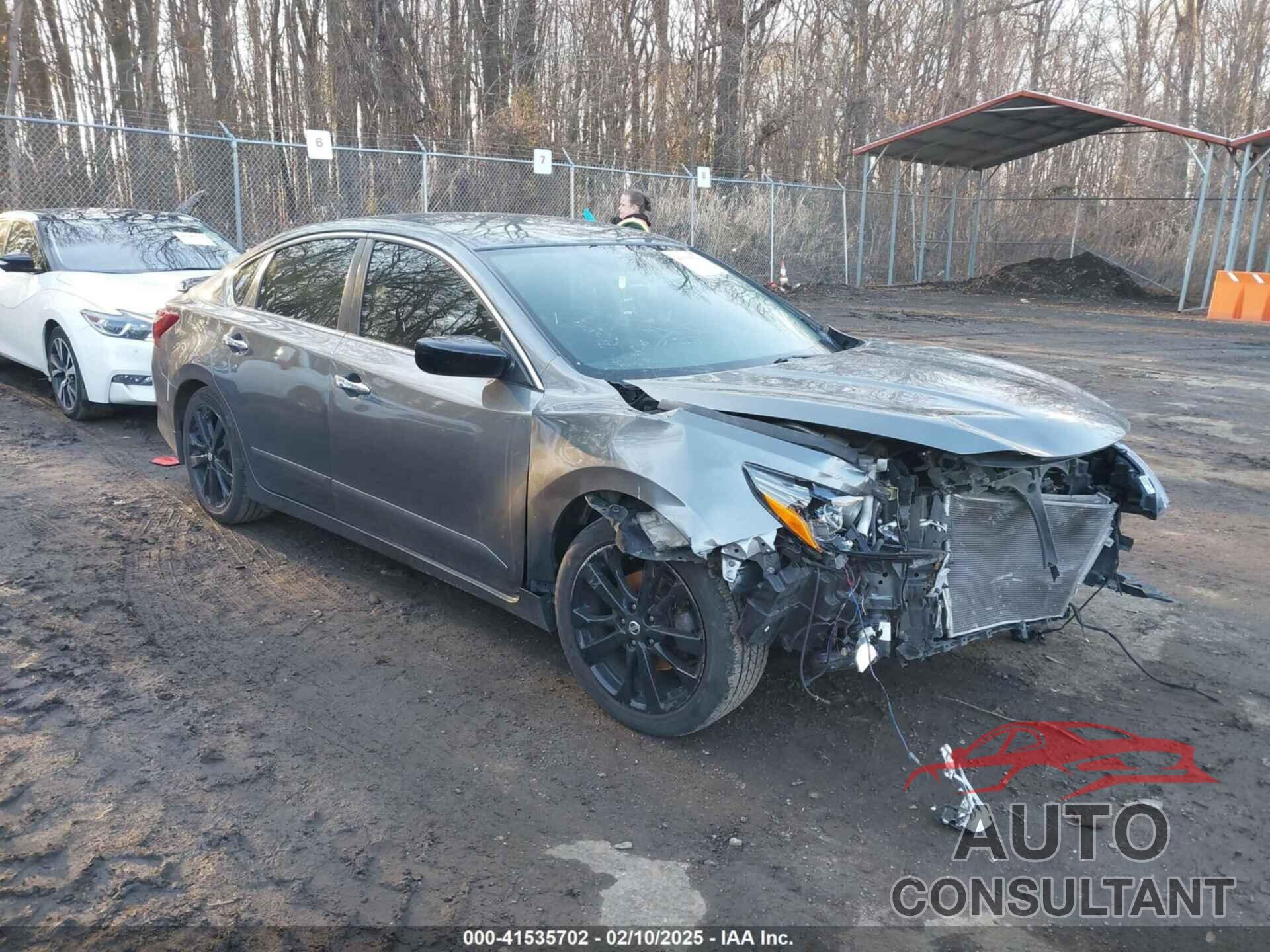 NISSAN ALTIMA 2017 - 1N4AL3AP6HC246558