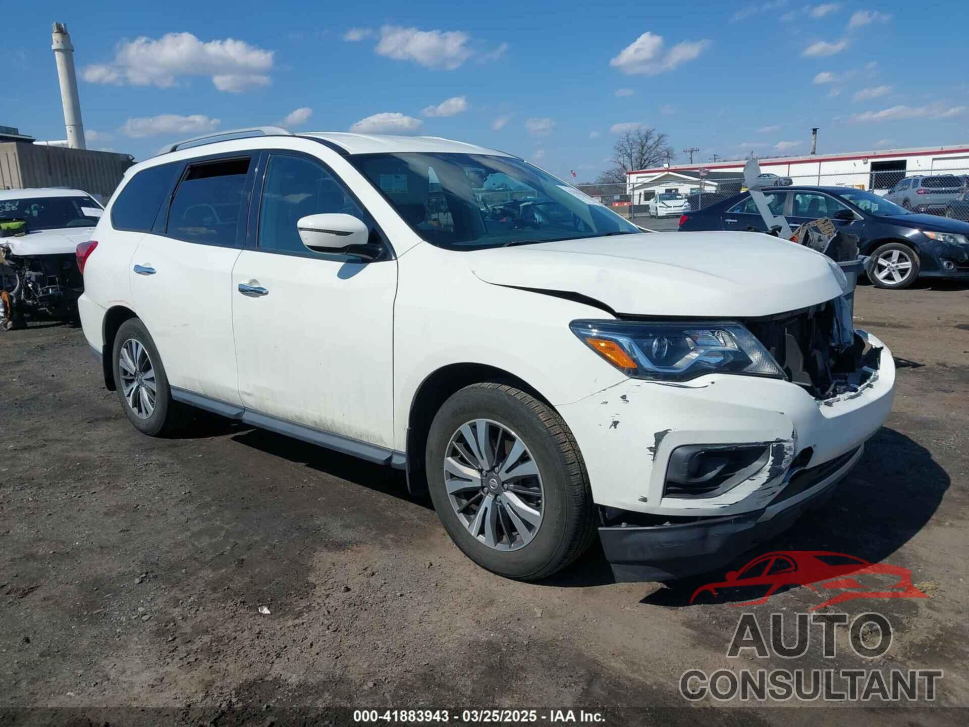 NISSAN PATHFINDER 2017 - 5N1DR2MN0HC648159