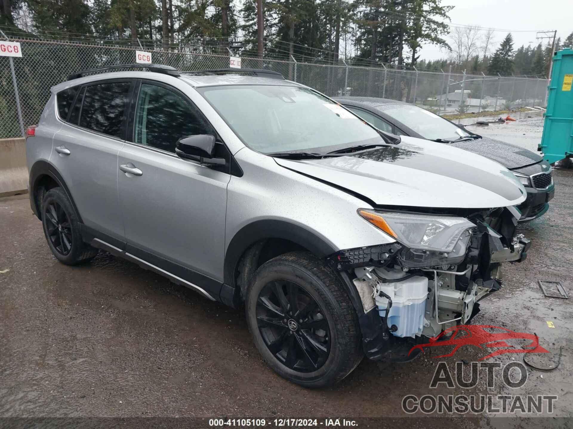 TOYOTA RAV4 2018 - 2T3RFREV2JW699174