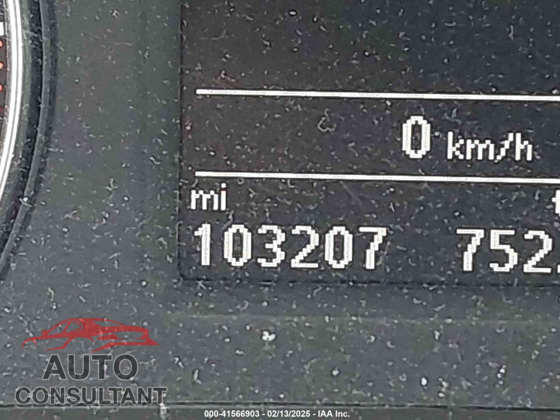 VOLKSWAGEN PASSAT 2013 - 1VWCN7A32DC037794