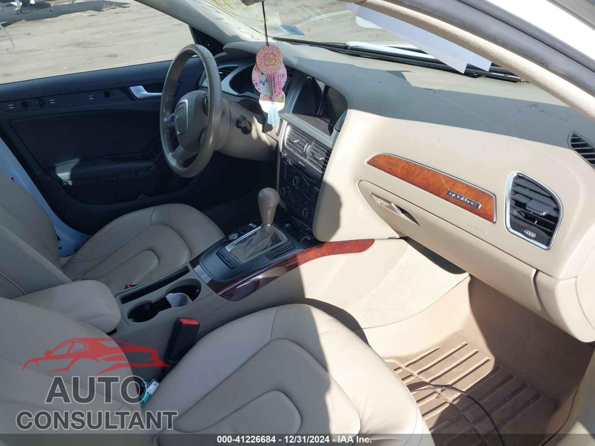 AUDI A4 2012 - WAUFFAFL6CN017048