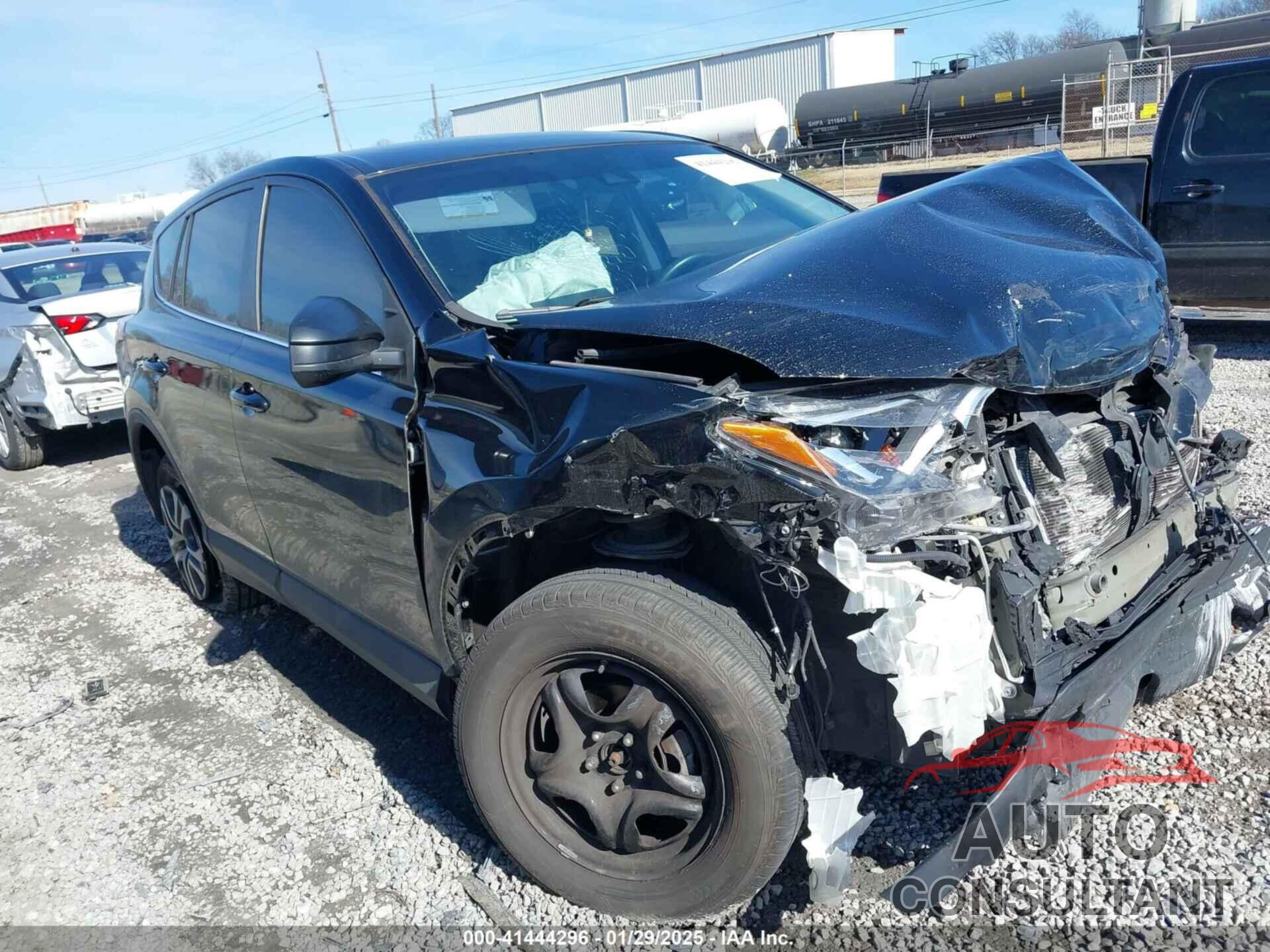 TOYOTA RAV4 2018 - 2T3ZFREV5JW483822