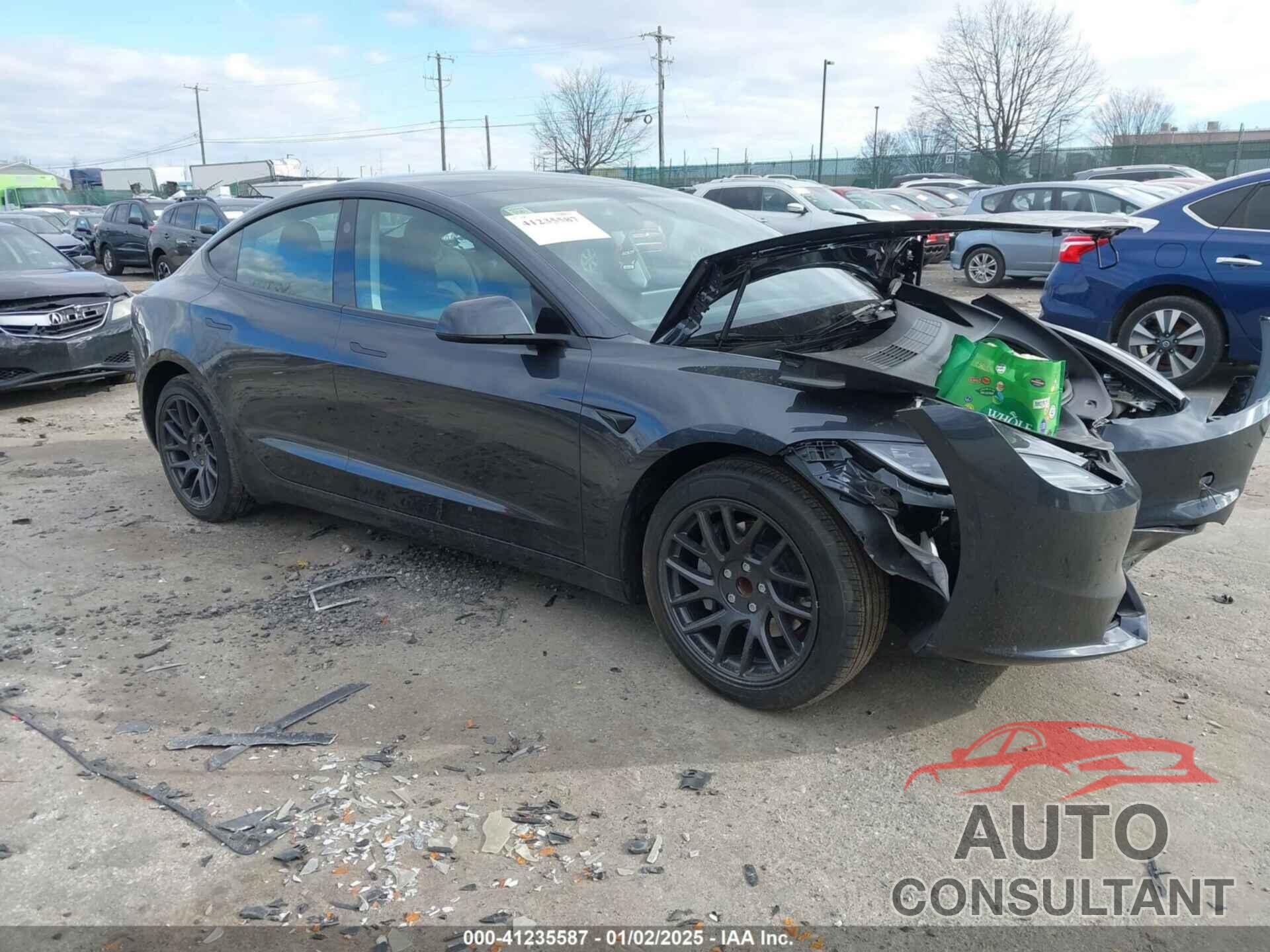 TESLA MODEL 3 2024 - 5YJ3E1EA7RF856514