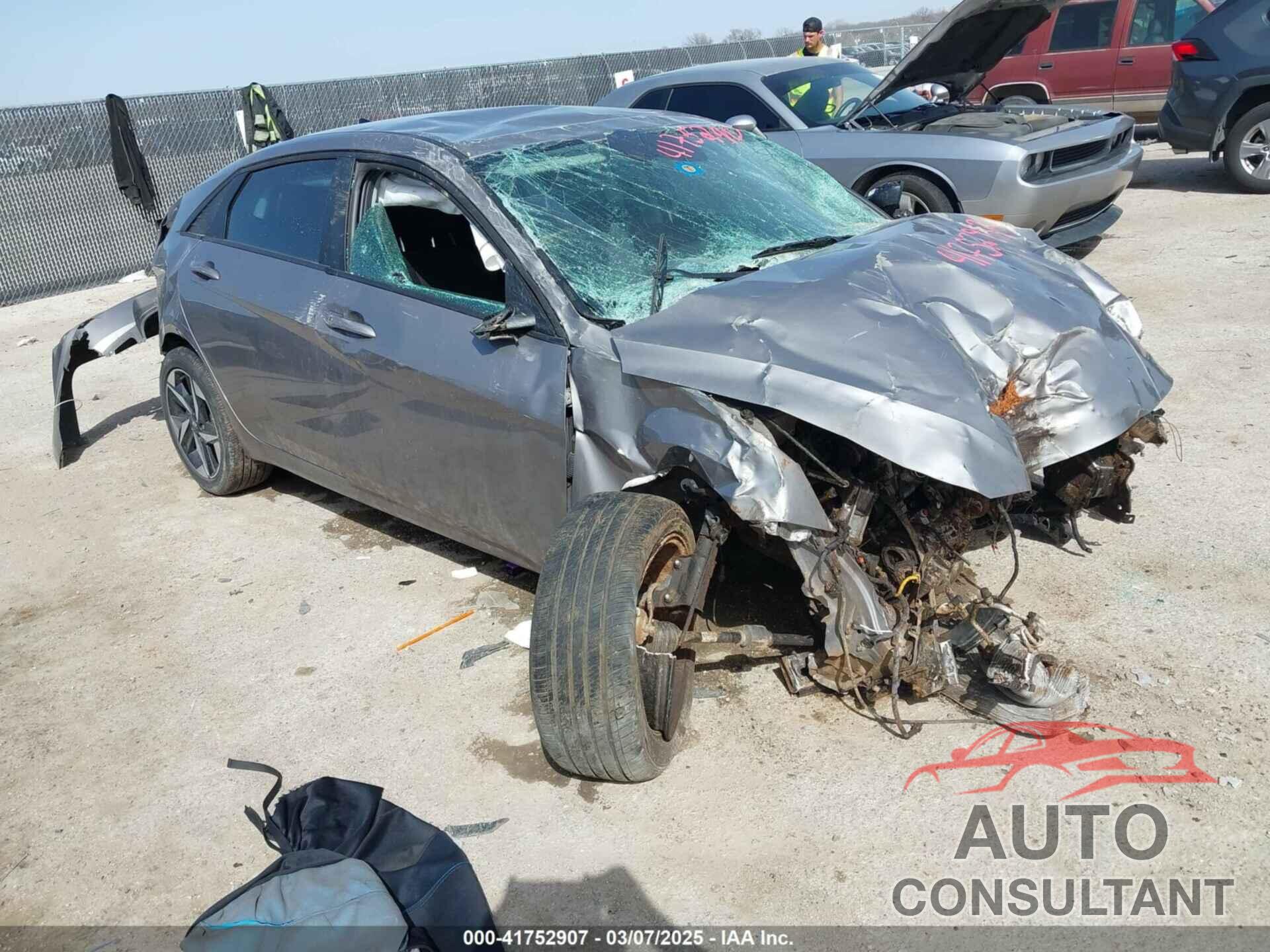 HYUNDAI ELANTRA 2023 - KMHLS4AGXPU561251