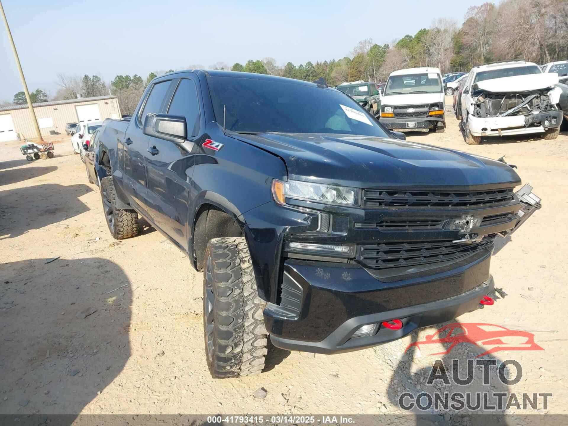 CHEVROLET SILVERADO 1500 2020 - 1GCPYFED5LZ349242
