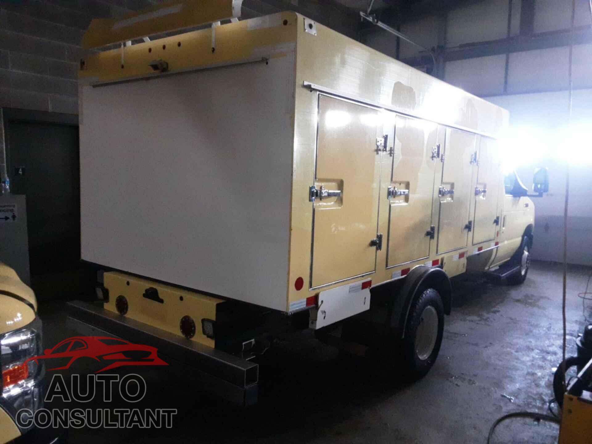 FORD ECONOLINE 2019 - 1FDXE4FS2KDC19307