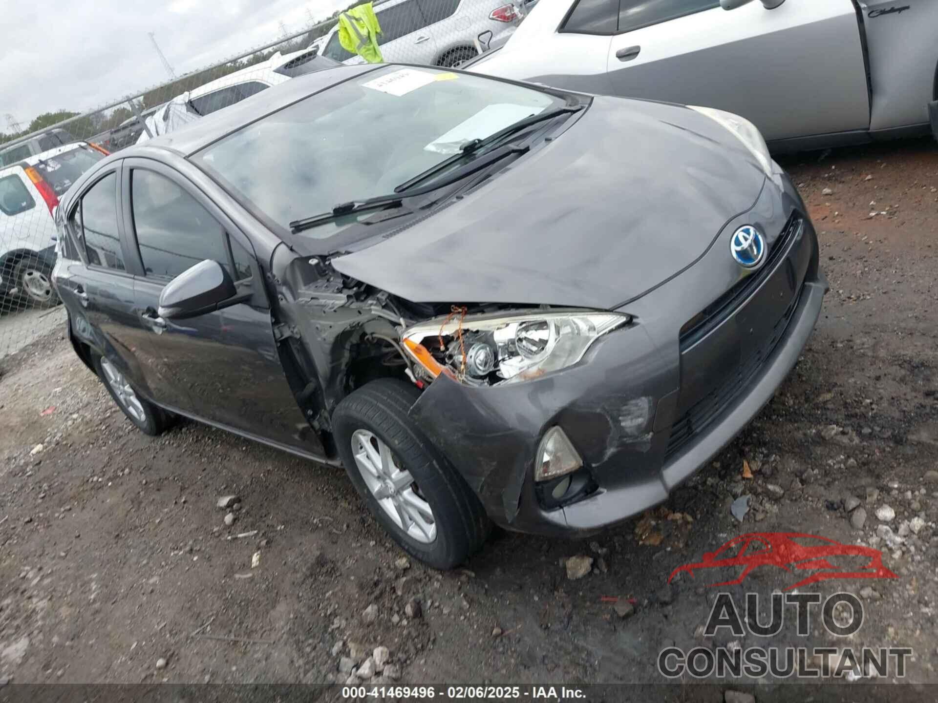 TOYOTA PRIUS C 2014 - JTDKDTB32E1561016