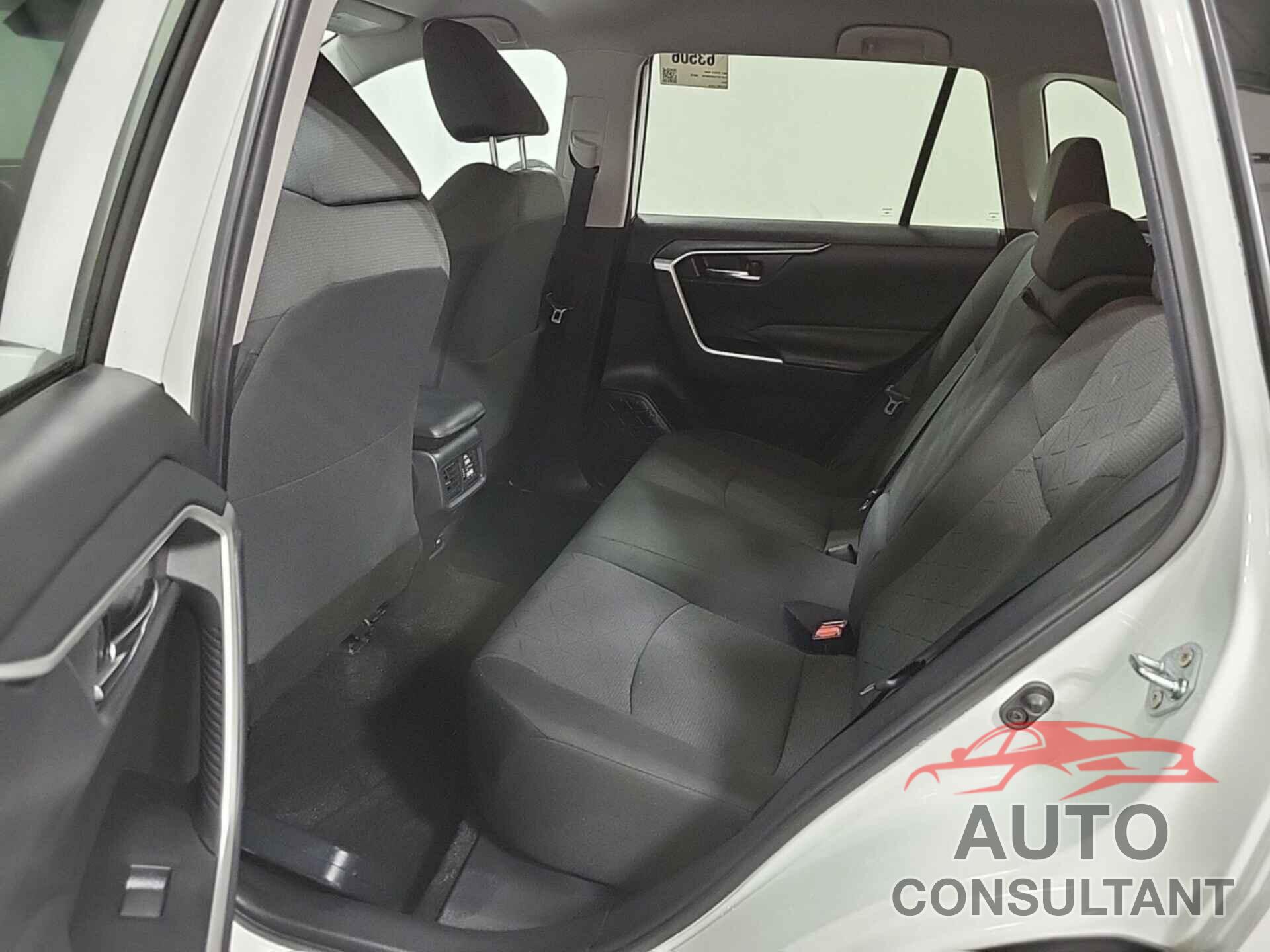TOYOTA RAV4 2021 - 2T3P1RFV4MC236754