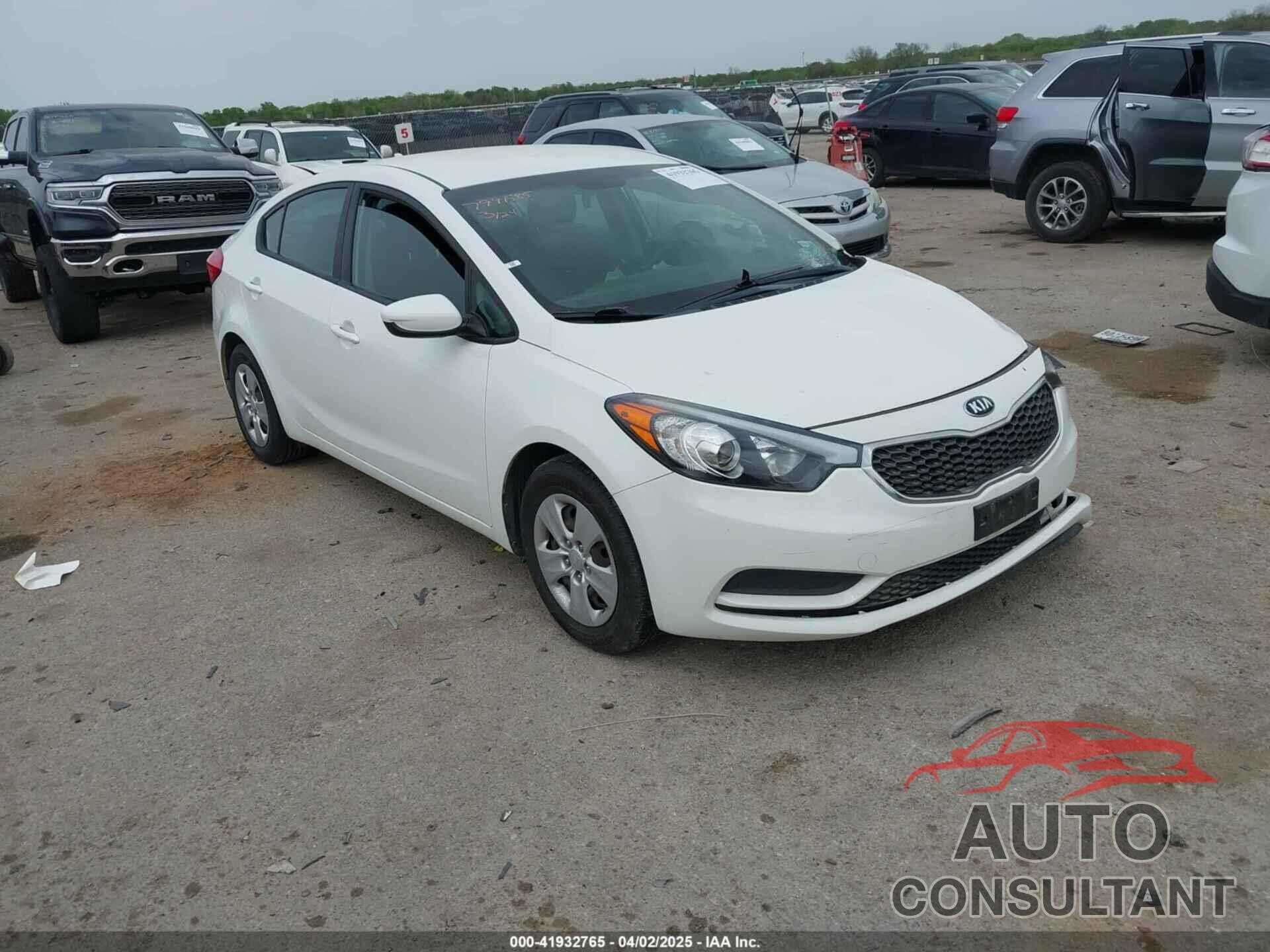 KIA FORTE 2016 - KNAFK4A63G5576853