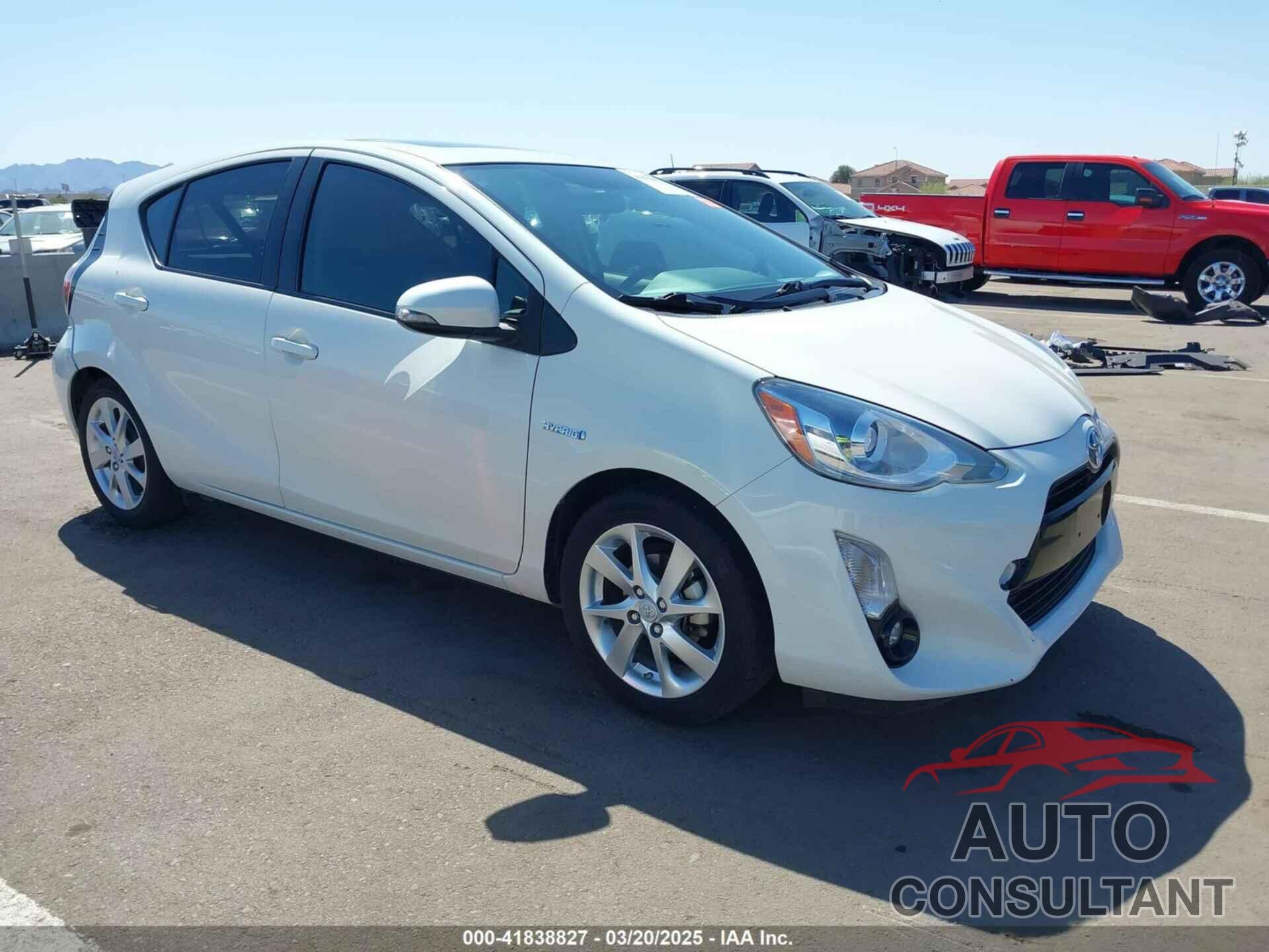TOYOTA PRIUS C 2015 - JTDKDTB37F1089798