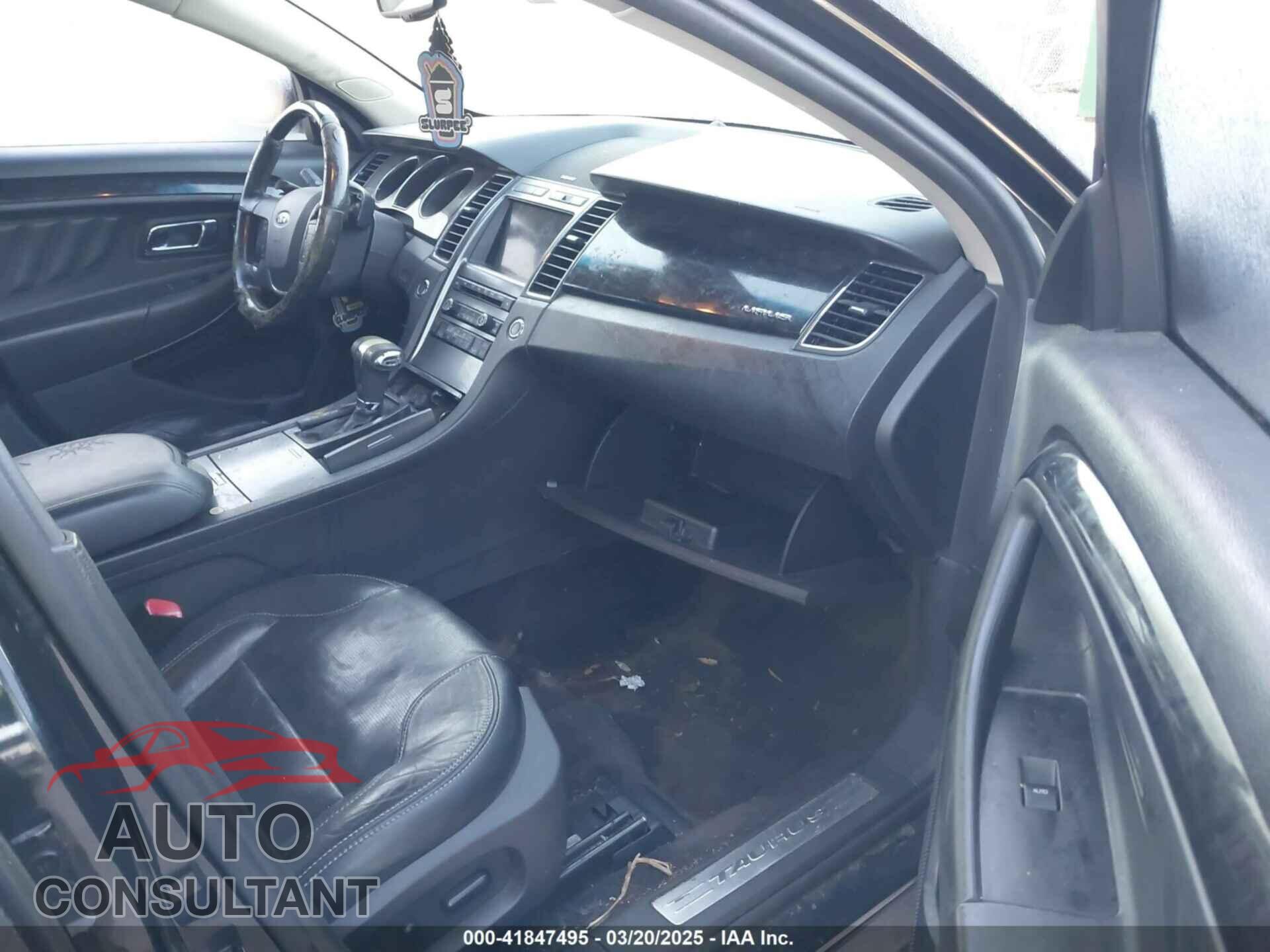 FORD TAURUS 2012 - 1FAHP2FW9CG132858