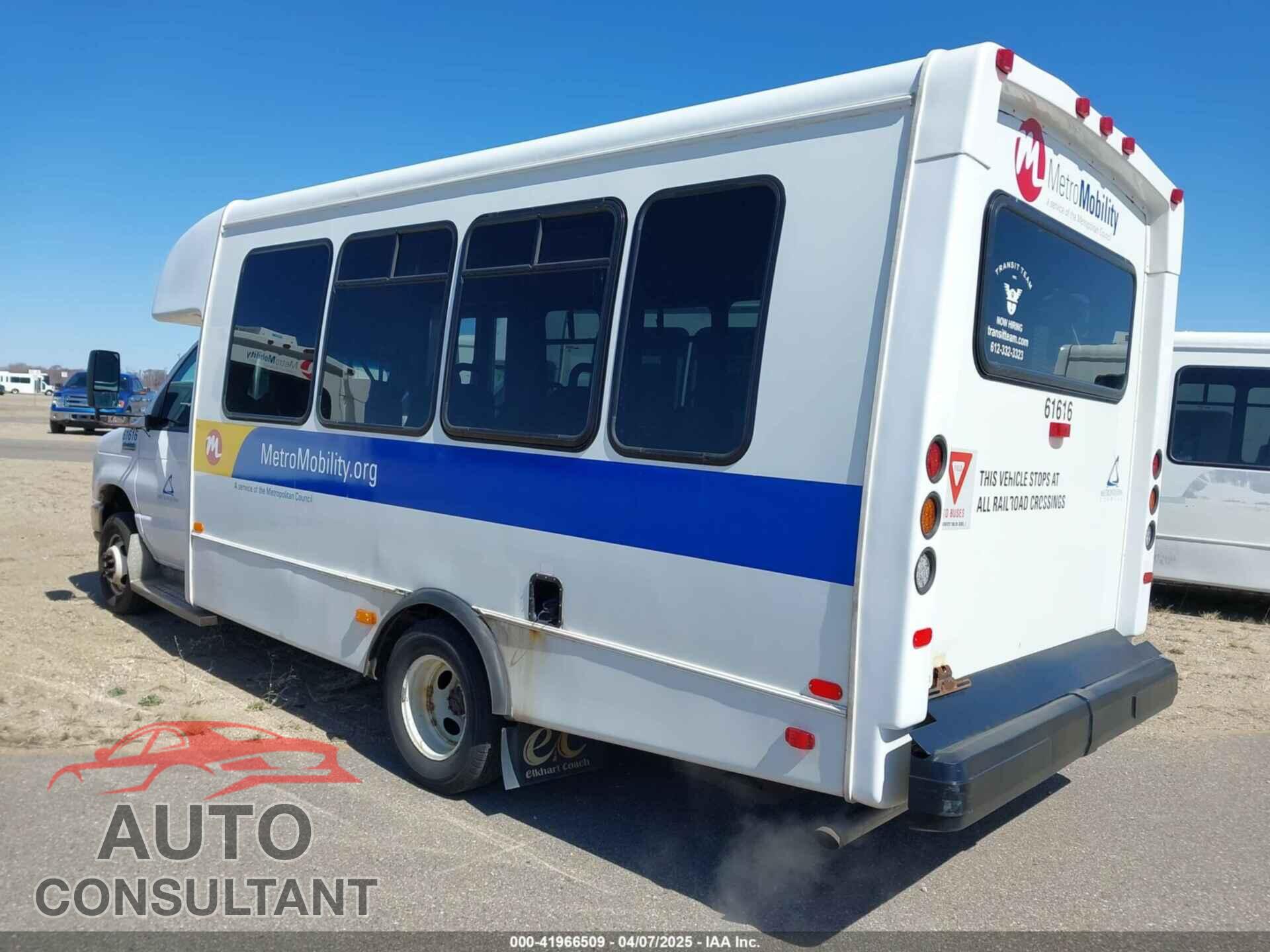 FORD E-450 CUTAWAY 2017 - 1FDFE4FS5HDC35361