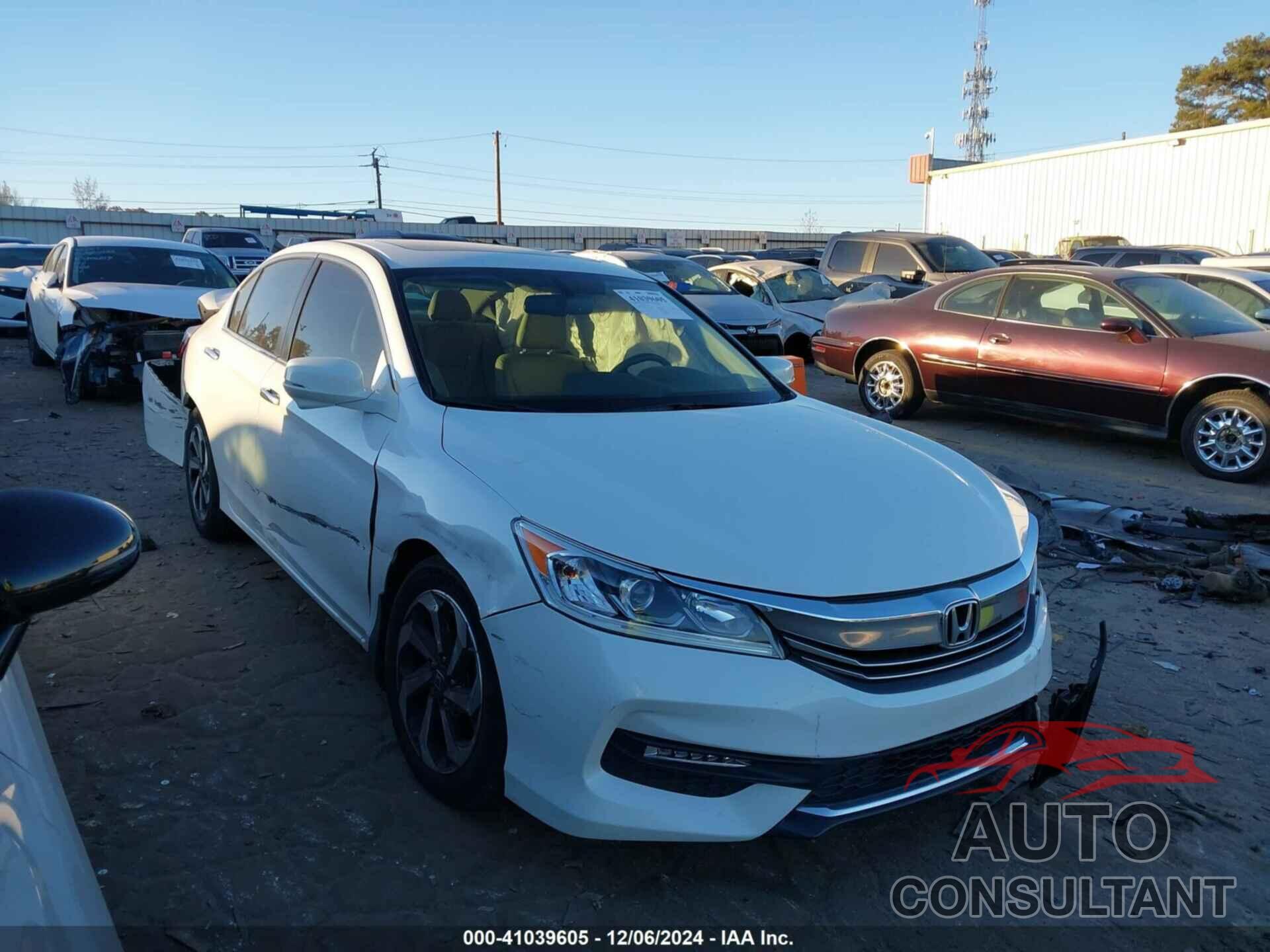HONDA ACCORD 2017 - 1HGCR2F82HA209372