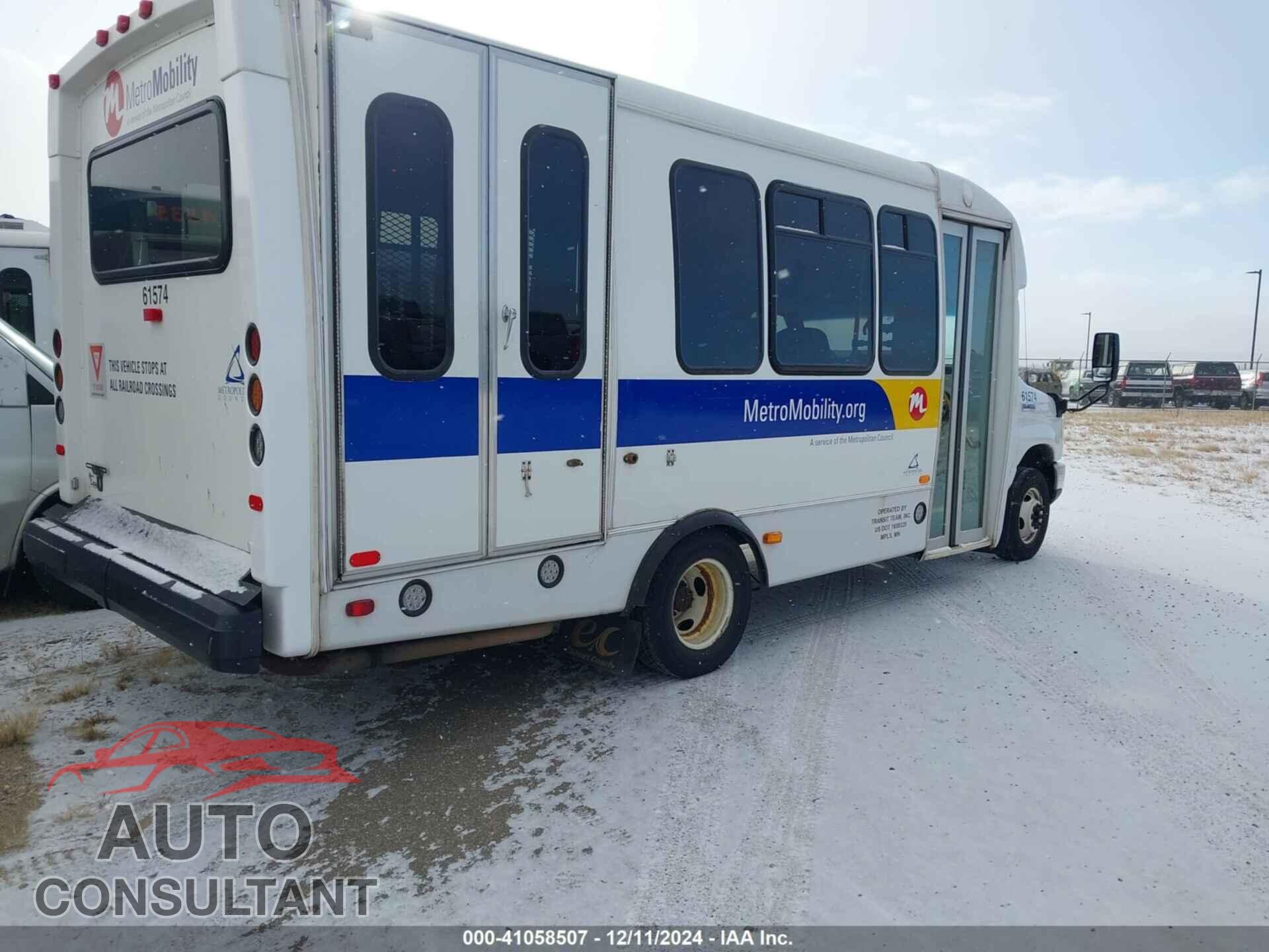 FORD E-450 CUTAWAY 2017 - 1FDFE4FS8HDC33605