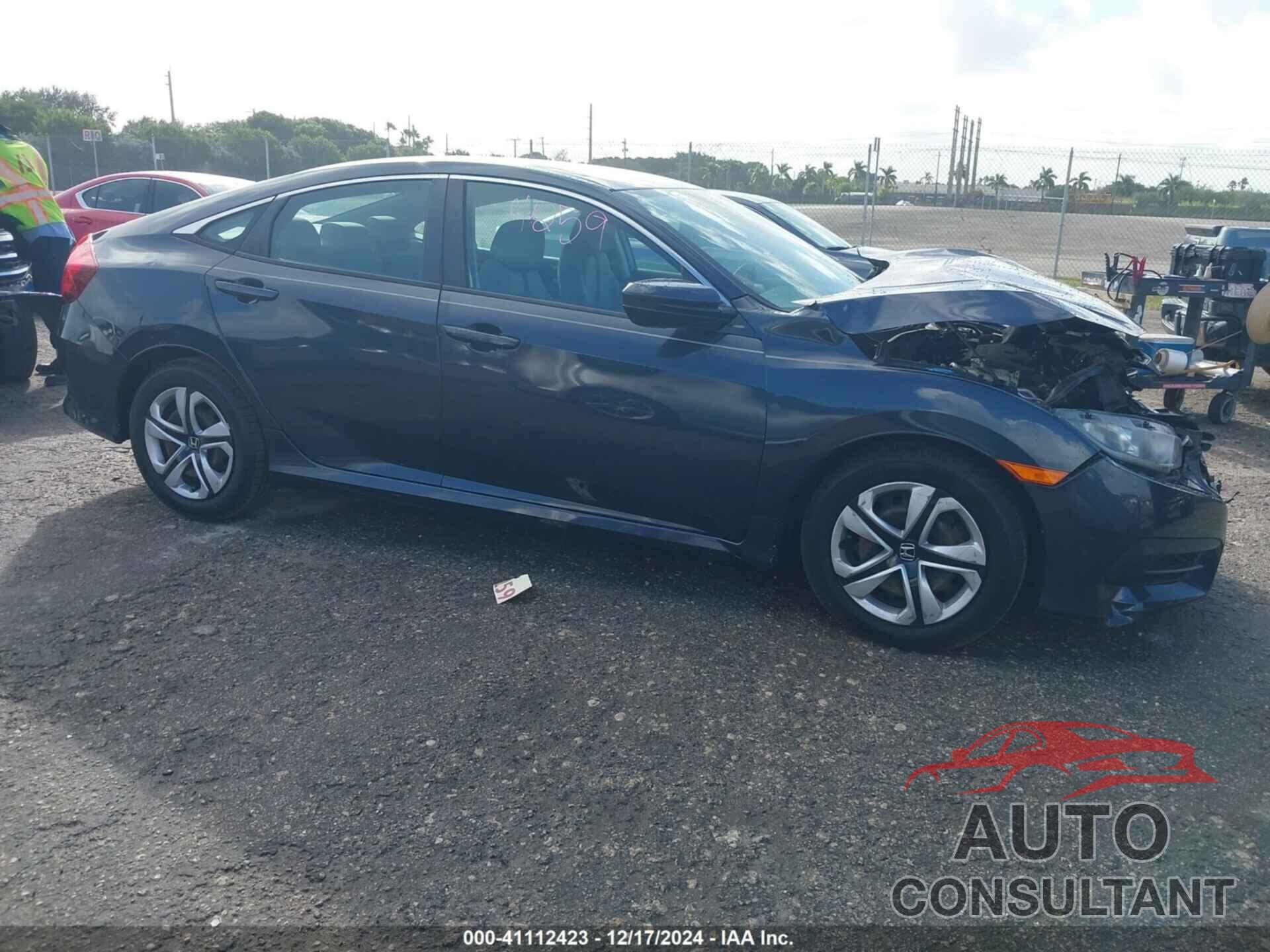 HONDA CIVIC 2018 - 19XFC2F50JE040183